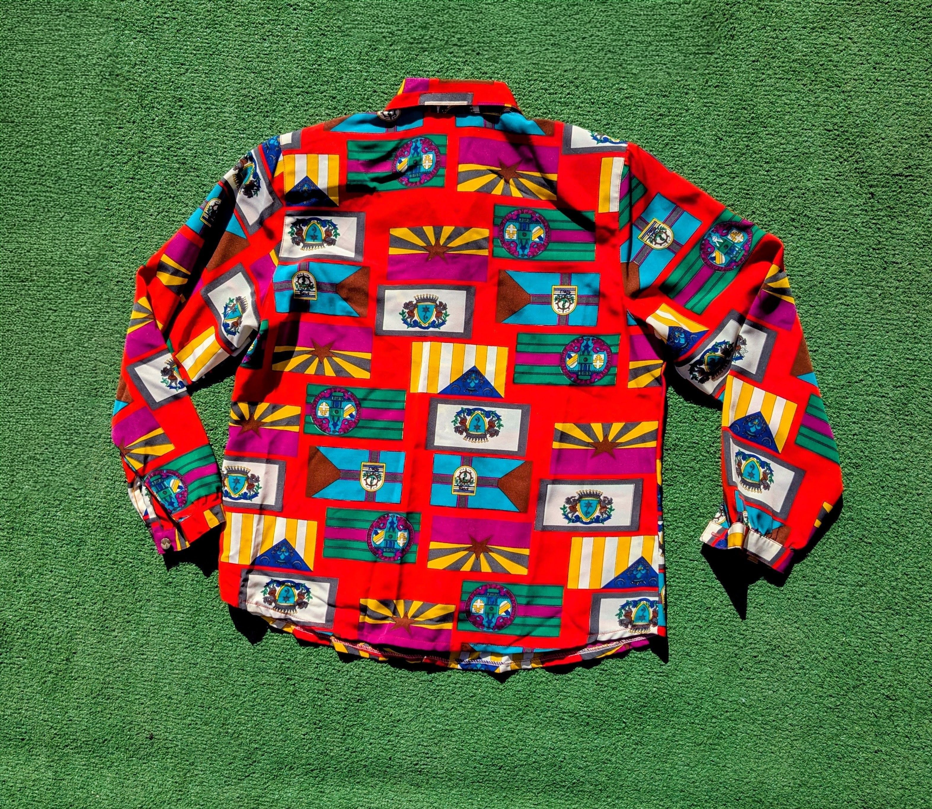 Other Vintage 1970's Petite Breezy Sheer Flag Graphic L/S Blouse Size S / US 4 / IT 40 - 5 Thumbnail