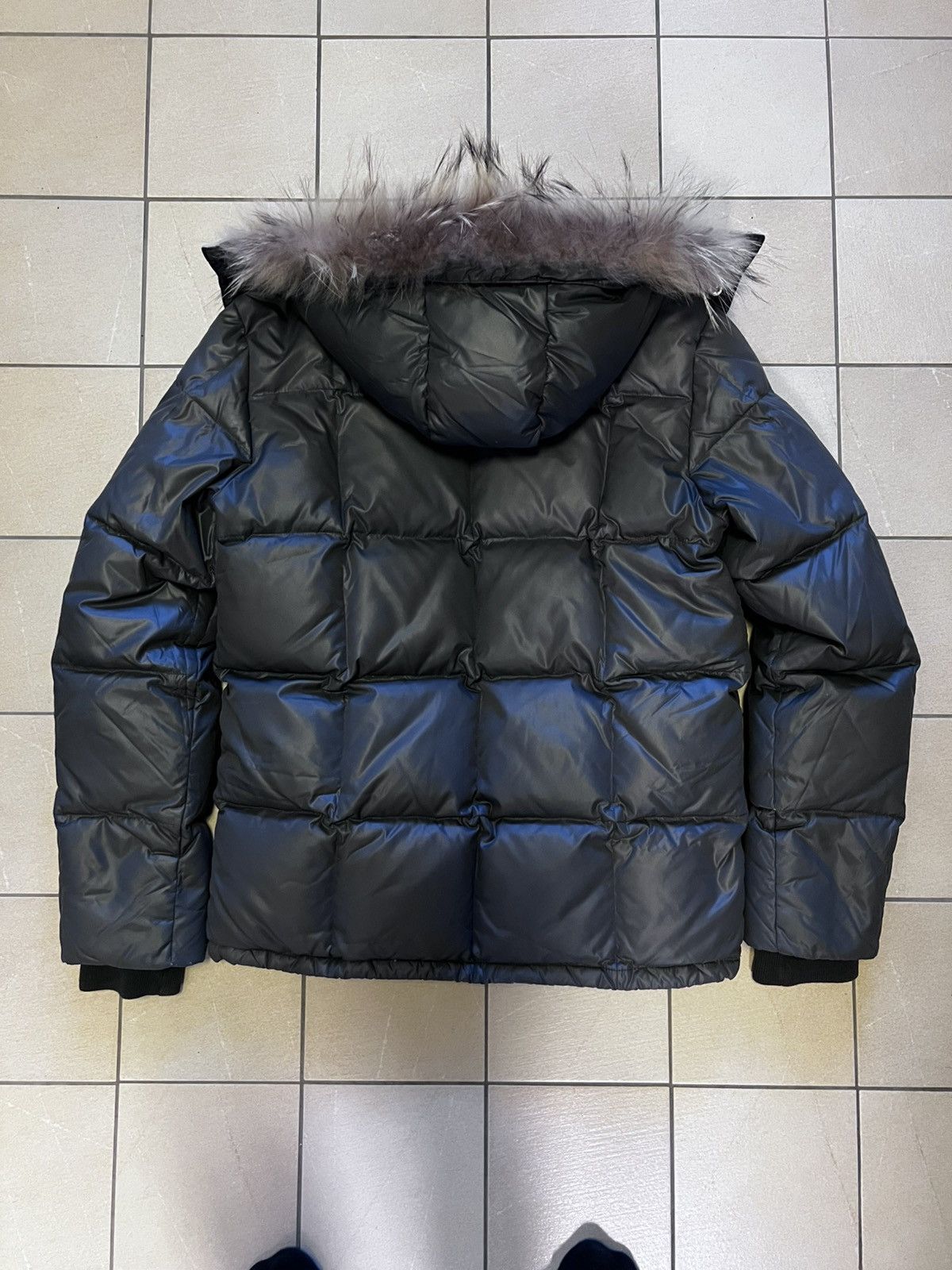 If Six Was Nine 2000s japanese archive vkei Y2K style fur puffer Size US M / EU 48-50 / 2 - 2 Thumbnail