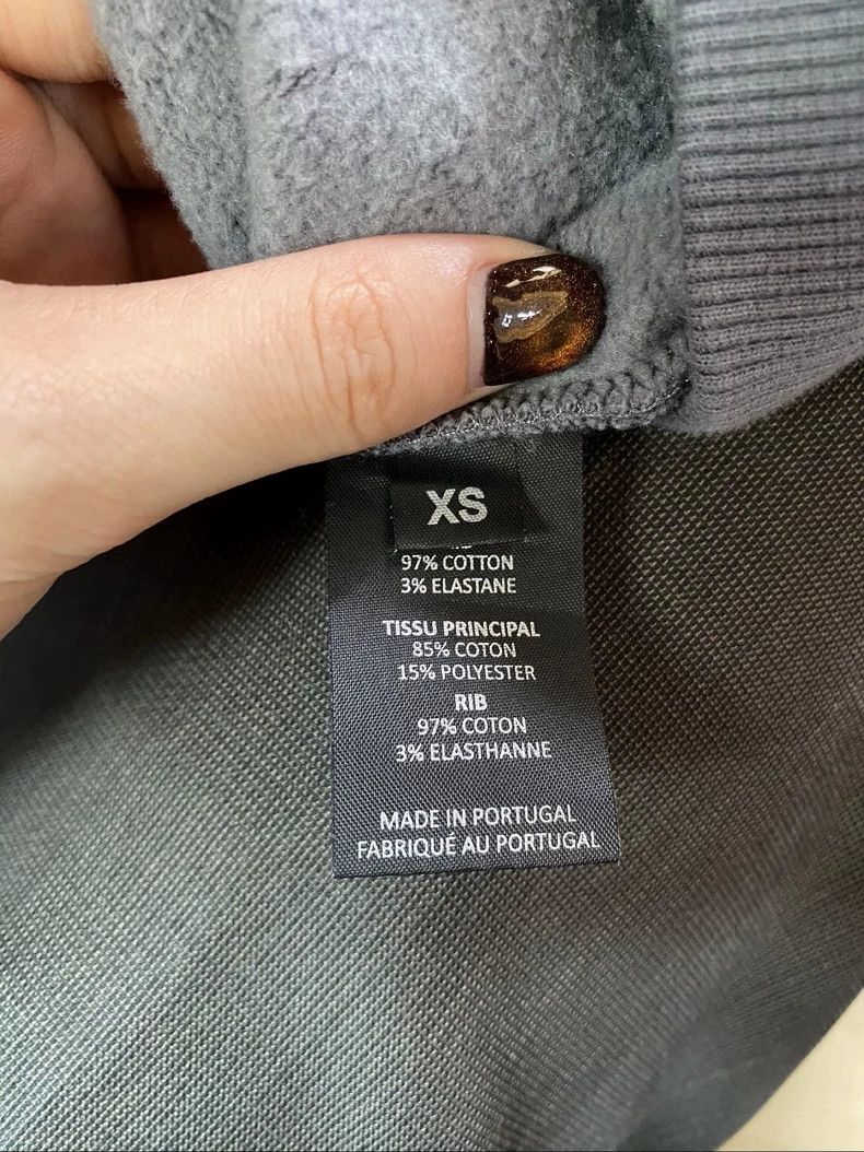 Vetements Vetements Hug me hoodie, very interesting pattern, slim fi Size US XS / EU 42 / 0 - 6 Thumbnail
