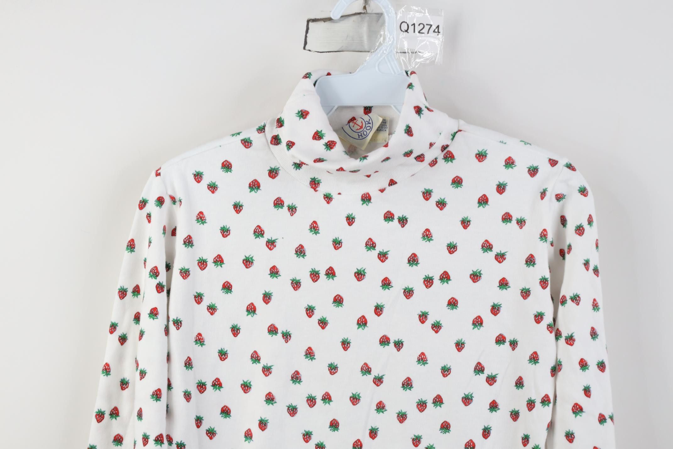 Vintage Vintage 90s Strawberry All Over Print Turtleneck T-Shirt Size M / US 6-8 / IT 42-44 - 2 Thumbnail