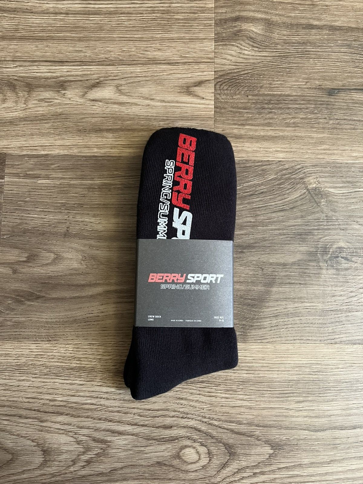 The GV Gallery × Vintage The GV Gallery Raspberry Hills Raw Edge Crew Socks Size ONE SIZE - 1 Thumbnail