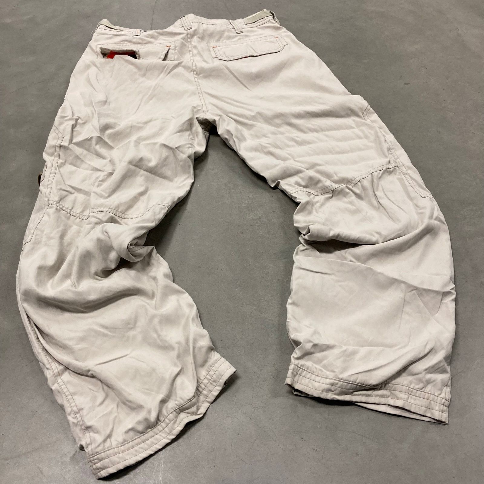 Bugle Boy × Vintage vintage y2k baggy bugle boy camo lined cargo pants 36x32 Size US 36 / EU 52 - 2 Thumbnail