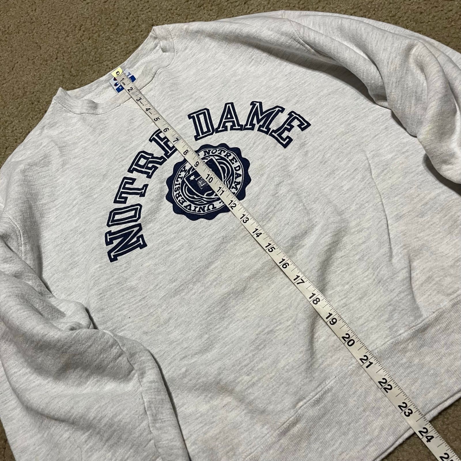 Champion Y2K Notre Dame Champion Reverse Weave Grey Crewneck XL Size US XL / EU 56 / 4 - 5 Thumbnail