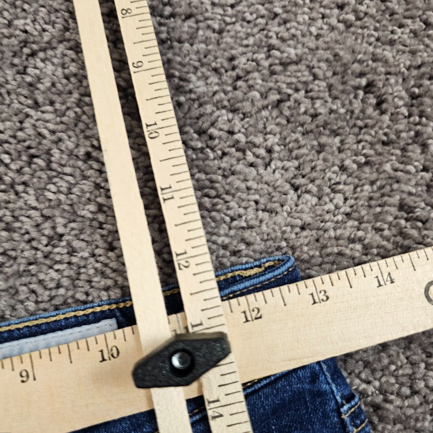 Vintage AG Adriano Goldschmied Jeans Skinny AG Farrah Dark Blue 26 Regular Inseam 28 Women denim, distressed, stretch, blue jeans, 90s-inspired? (adjust) Size 26" / US 2 / IT 38 - 5 Thumbnail
