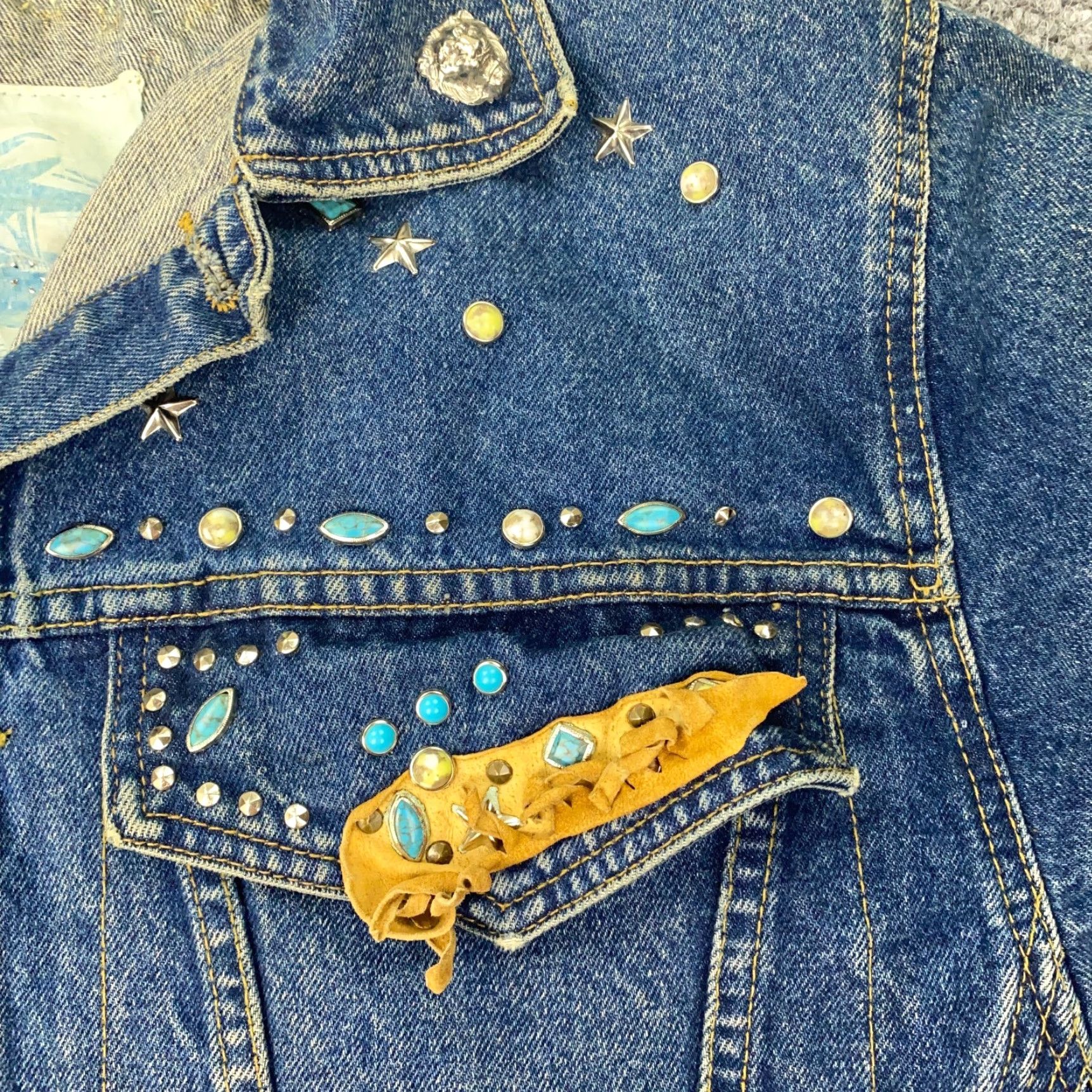 Denime VINTAGE freego Jacket Womens M Blue Rodeo Southwestern 90s Aztec Western Beaded Studded Collared Pockets Denim Size M / US 6-8 / IT 42-44 - 5 Thumbnail