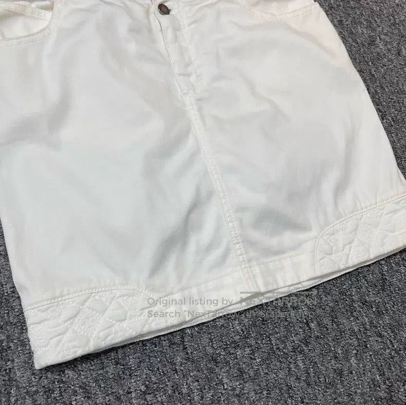 Louis Vuitton Louis Vuitton Skirt Size 37" - 6 Thumbnail