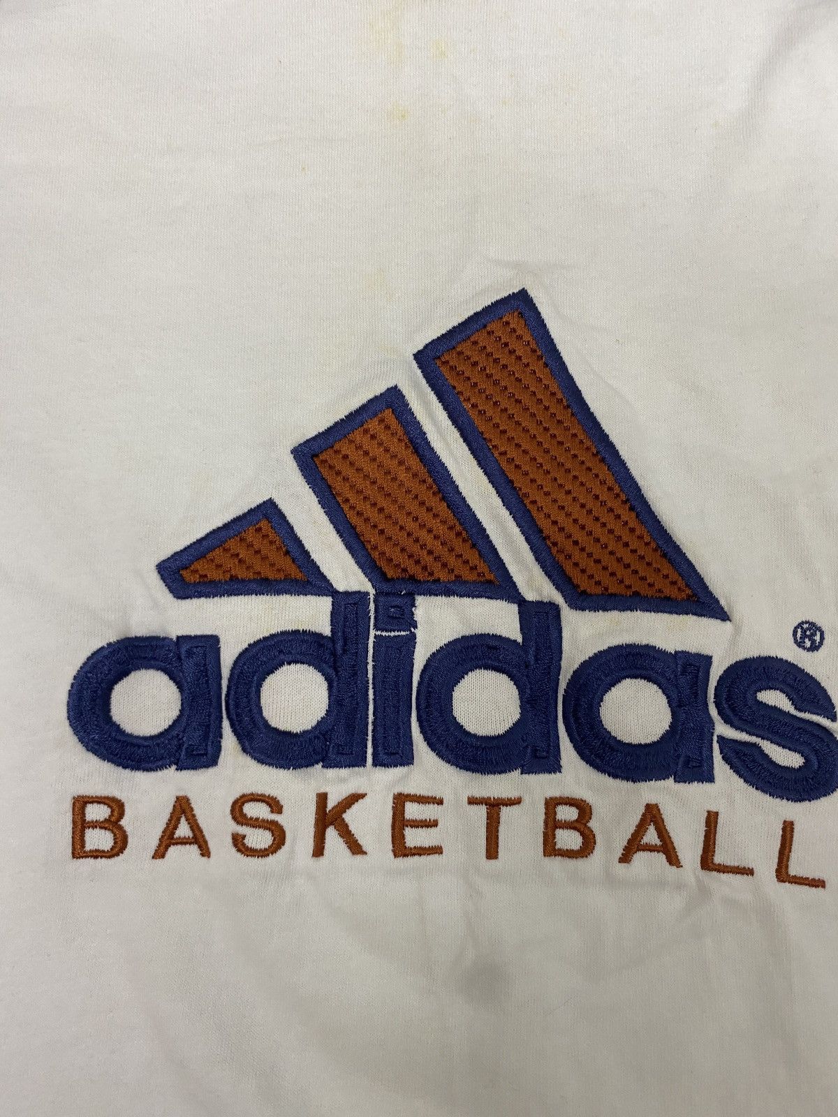Adidas × Vintage VINTAGE 90s ADIDAS BASKETBALL T-SHIRT Size US L / EU 52-54 / 3 - 4 Thumbnail