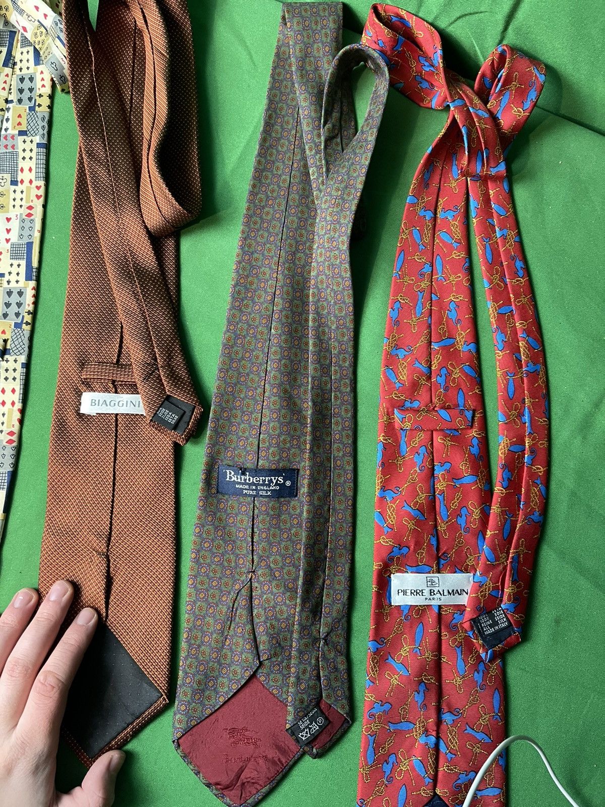 Kenzo × Vintage × Yves Saint Laurent lot of 5 vintage tie Burberrys, YSL, KENZO, made in Italy Size ONE SIZE - 11 Thumbnail