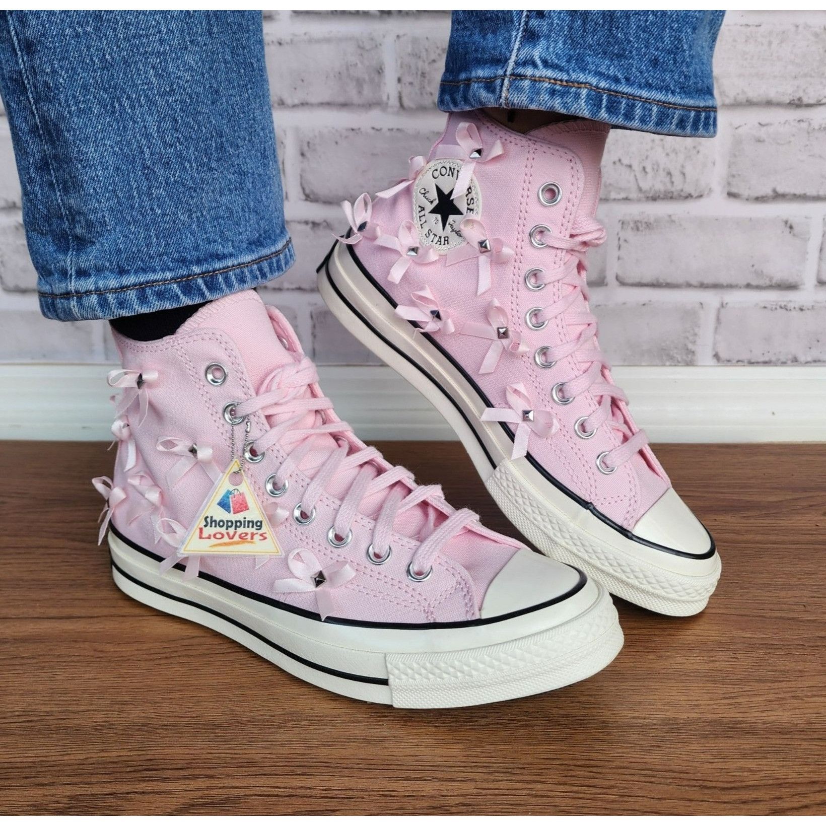 ⭐Converse Chuck 70 Hi Bow Studded Size 6.5 Women's Shoes Sne