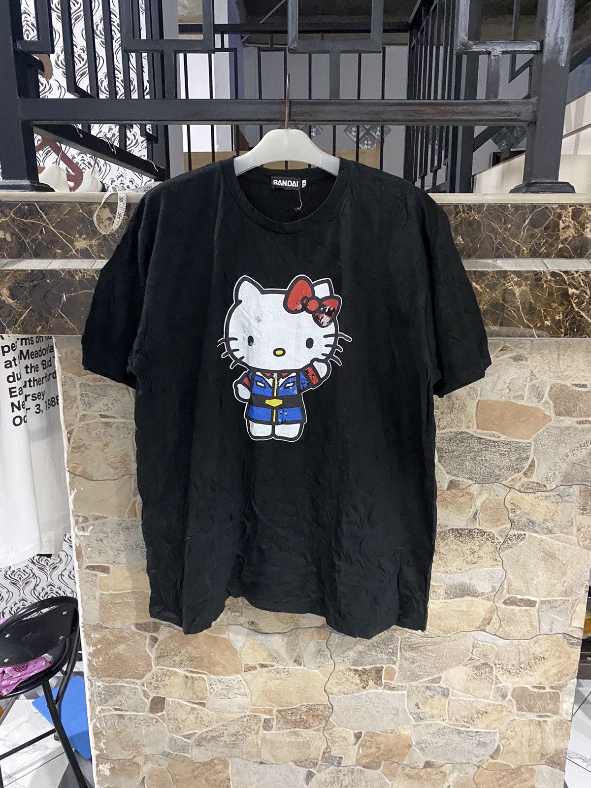 Japanese Brand 💸NEED GONE💸Hello kitty x gundam tshirt Size US XL / EU 56 / 4 - 1 Thumbnail