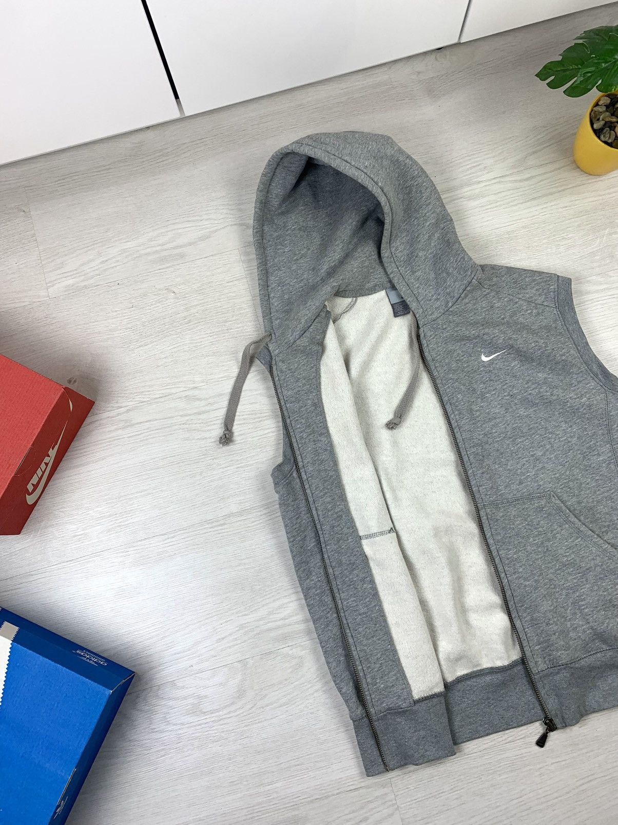 Vintage Nike Vintage Sleeveless Hoodie Zip Jacket Size S Size US S / EU 44-46 / 1 - 5 Thumbnail