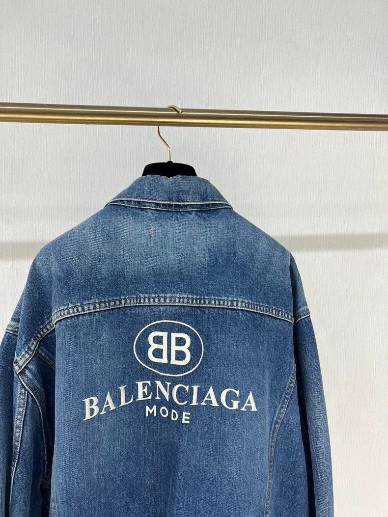 Other balenciaga letter denim jacket size 50 Size US L / EU 52-54 / 3 - 5 Thumbnail