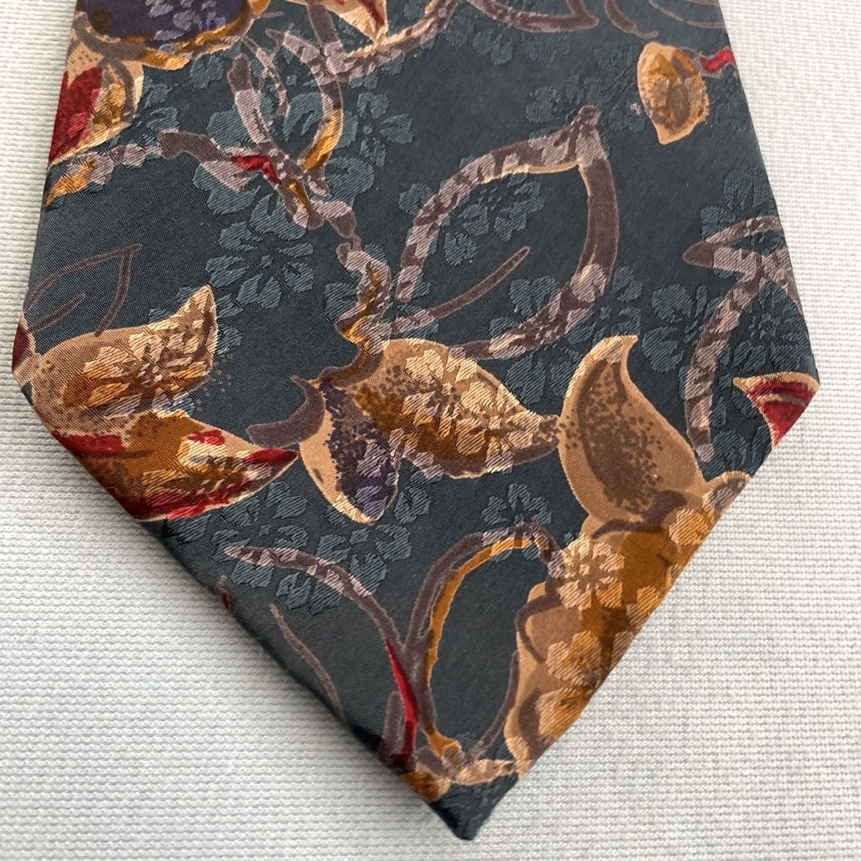 Vintage vtg 90s Silk Tie Hand Made Shiny Foulard Baroque Mob Boss Floral Blue Cream 4x58 Necktie Mens Vintage Designer Silk Capstone Size ONE SIZE - 2 Thumbnail