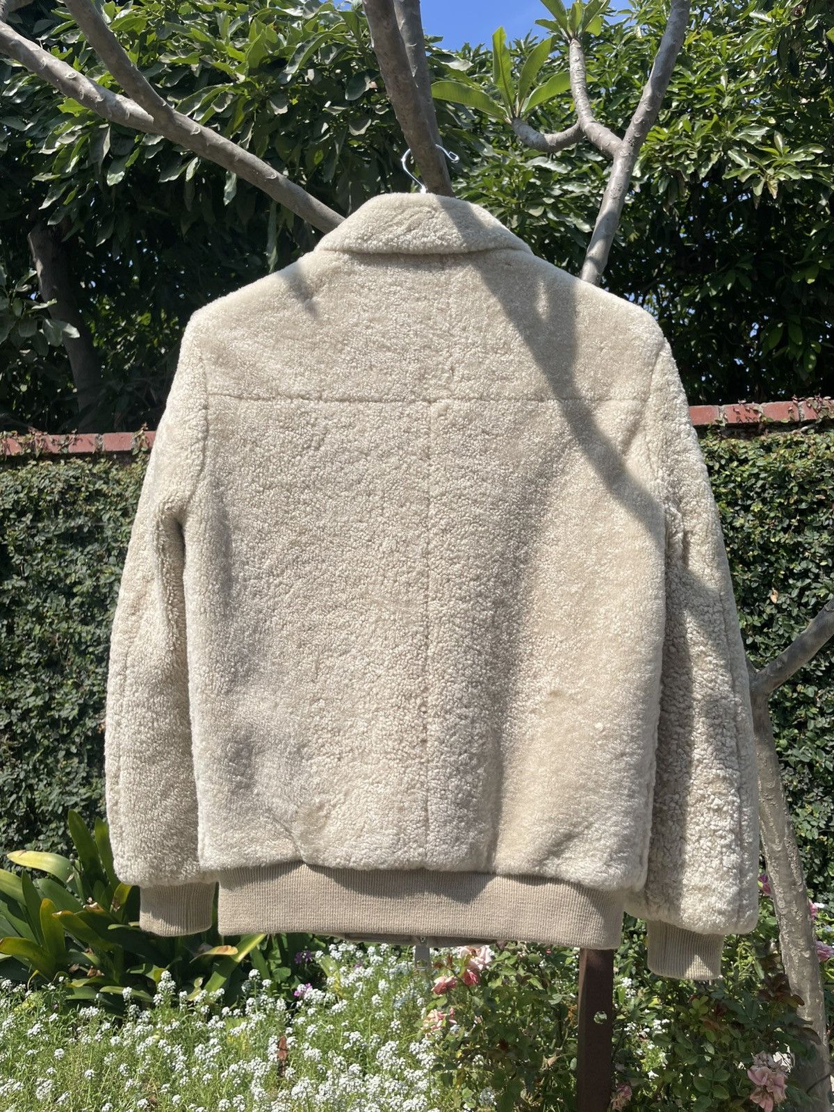 Allsaints Allsaints Charlie Shearling Leather Bomber Jacket XS Beige Size US XS / EU 42 / 0 - 2 Thumbnail