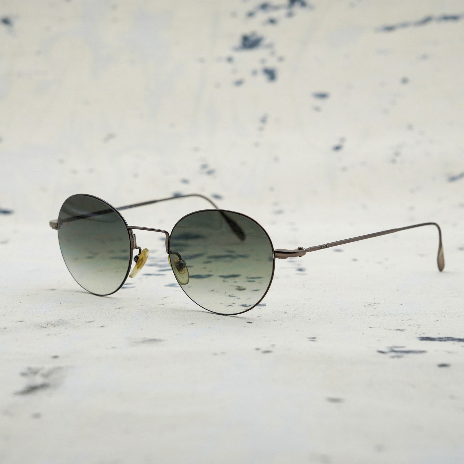 Vintage gucci gg 1299 silver slim gradient round sunglasses