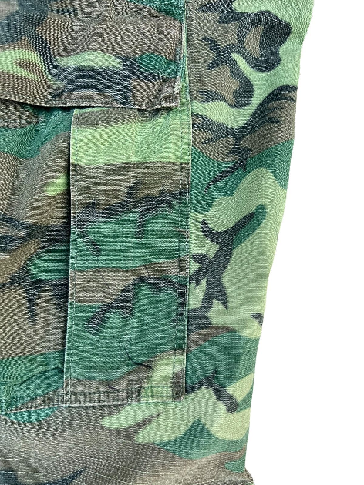 Vintage 60s 70s Nam War ERDL Camo Ripstop Poplin Trouser Pant Size US 32 / EU 48 - 21 Thumbnail