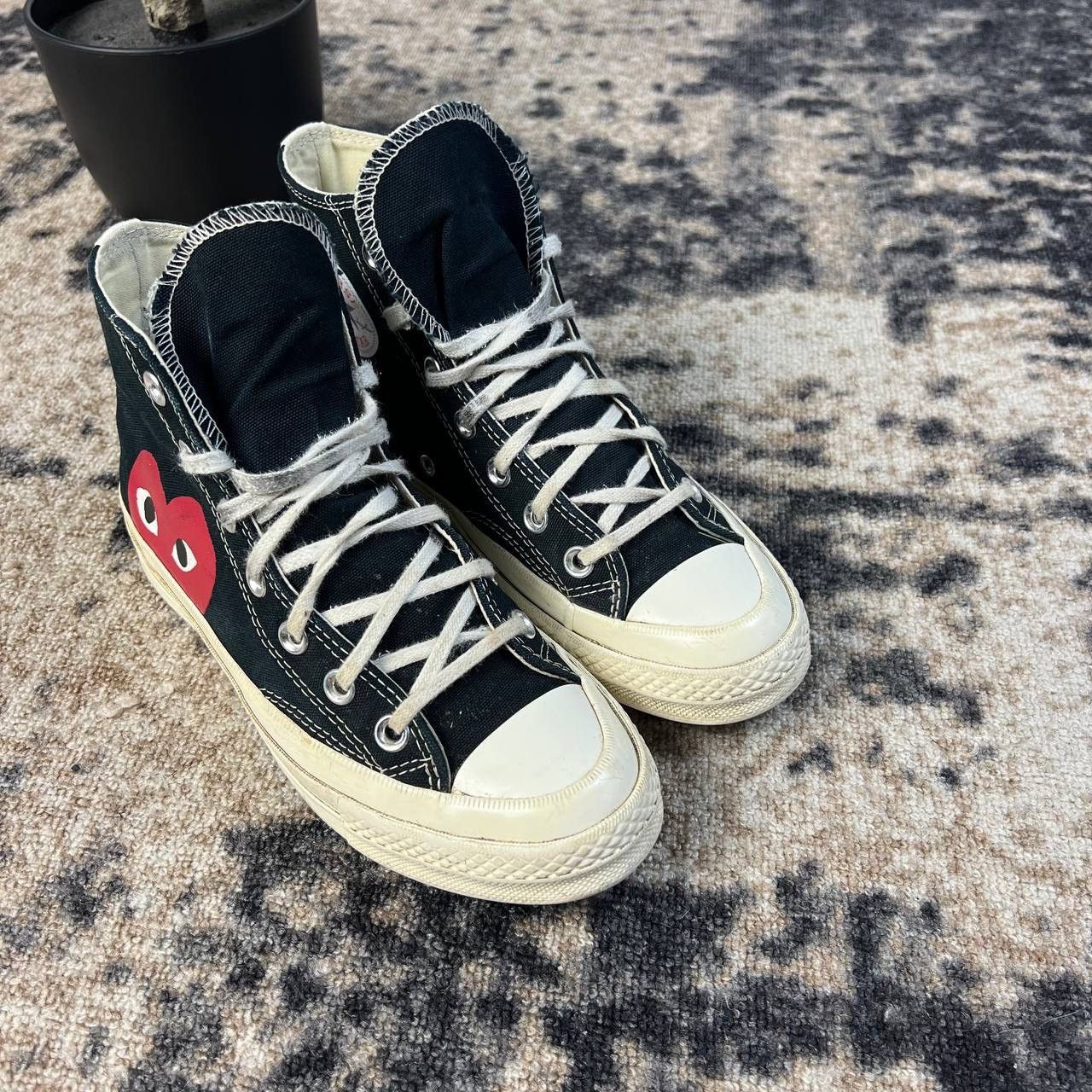 Converse Converse x Comme Des Garcons PLAY Hi-Top Sneakers Size US 7 / IT 37 - 2 Thumbnail