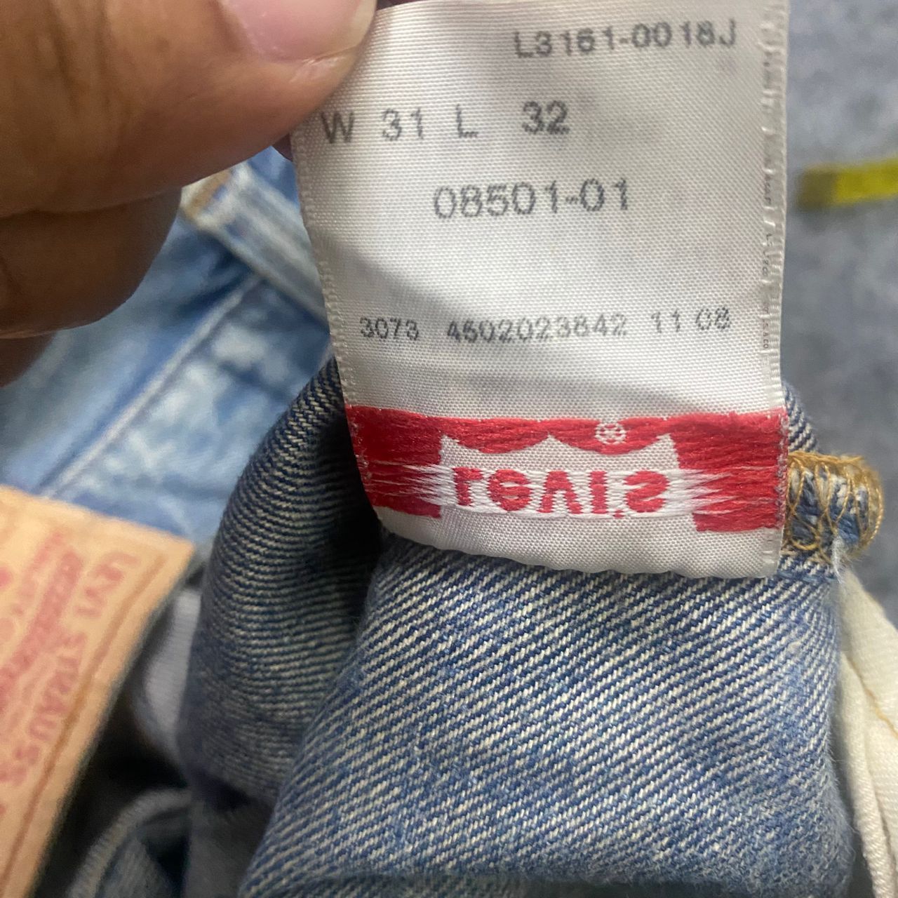 Levi's 💥Vintage Levis 501 Button Fly Kurt Cobain Style Size US 33 - 21 Thumbnail