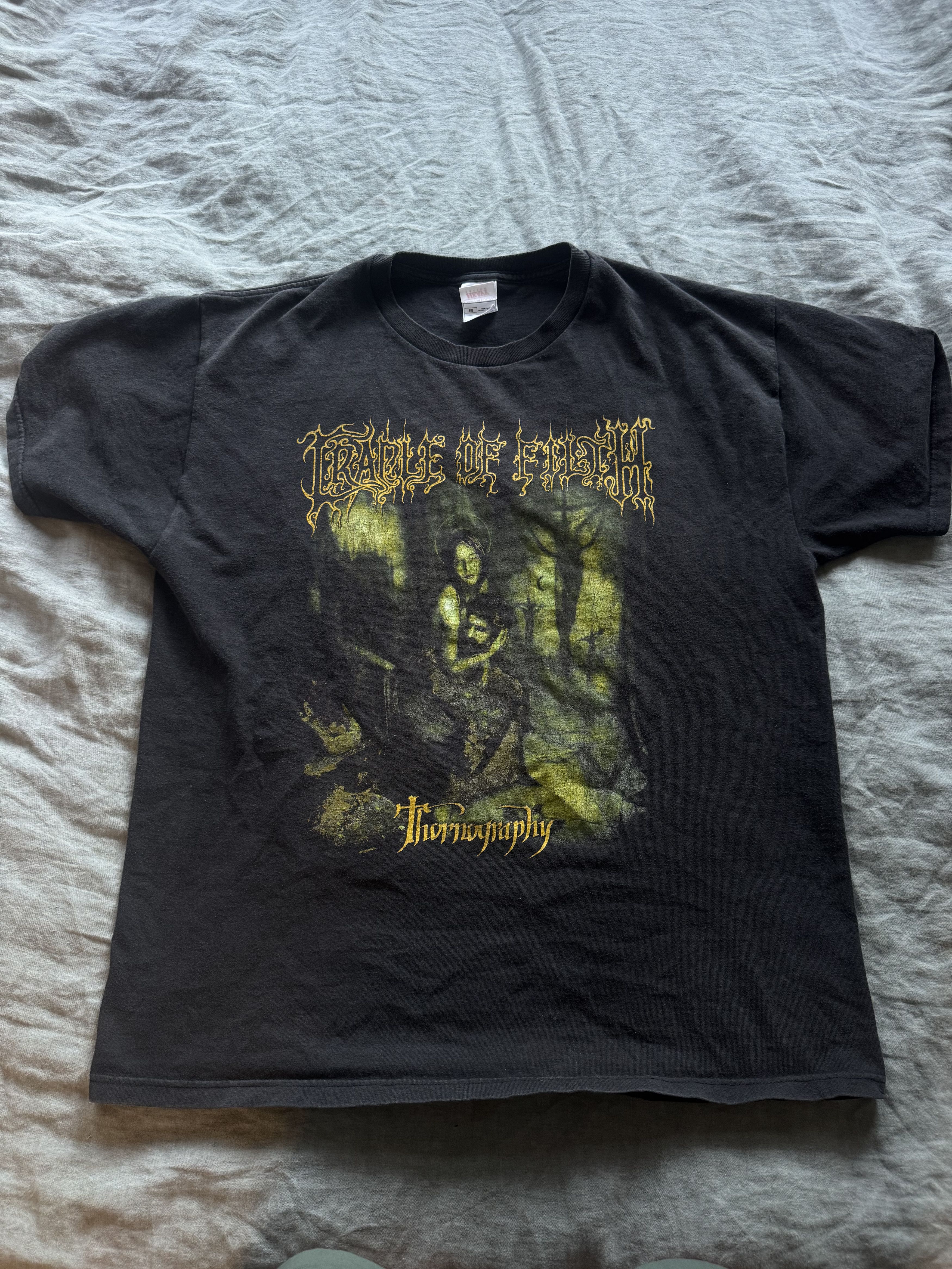 Vintage Vintage Cradle of Filth Thornography "I am The Thorn" tee Size US XL / EU 56 / 4 - 1 Thumbnail