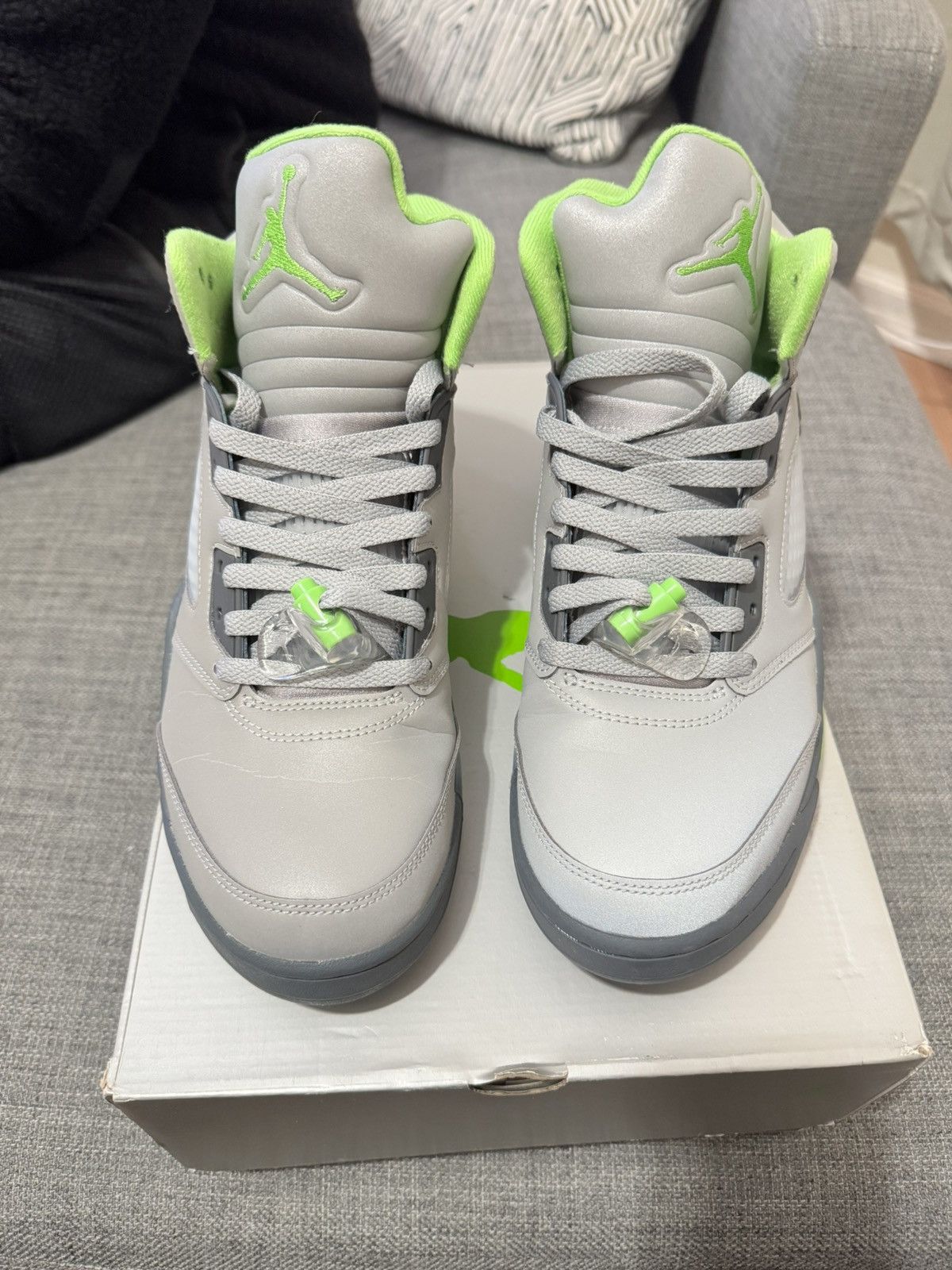 Jordan Brand × Nike Jordan 5 Green Bean Size US 9.5 / EU 42-43 - 2 Thumbnail