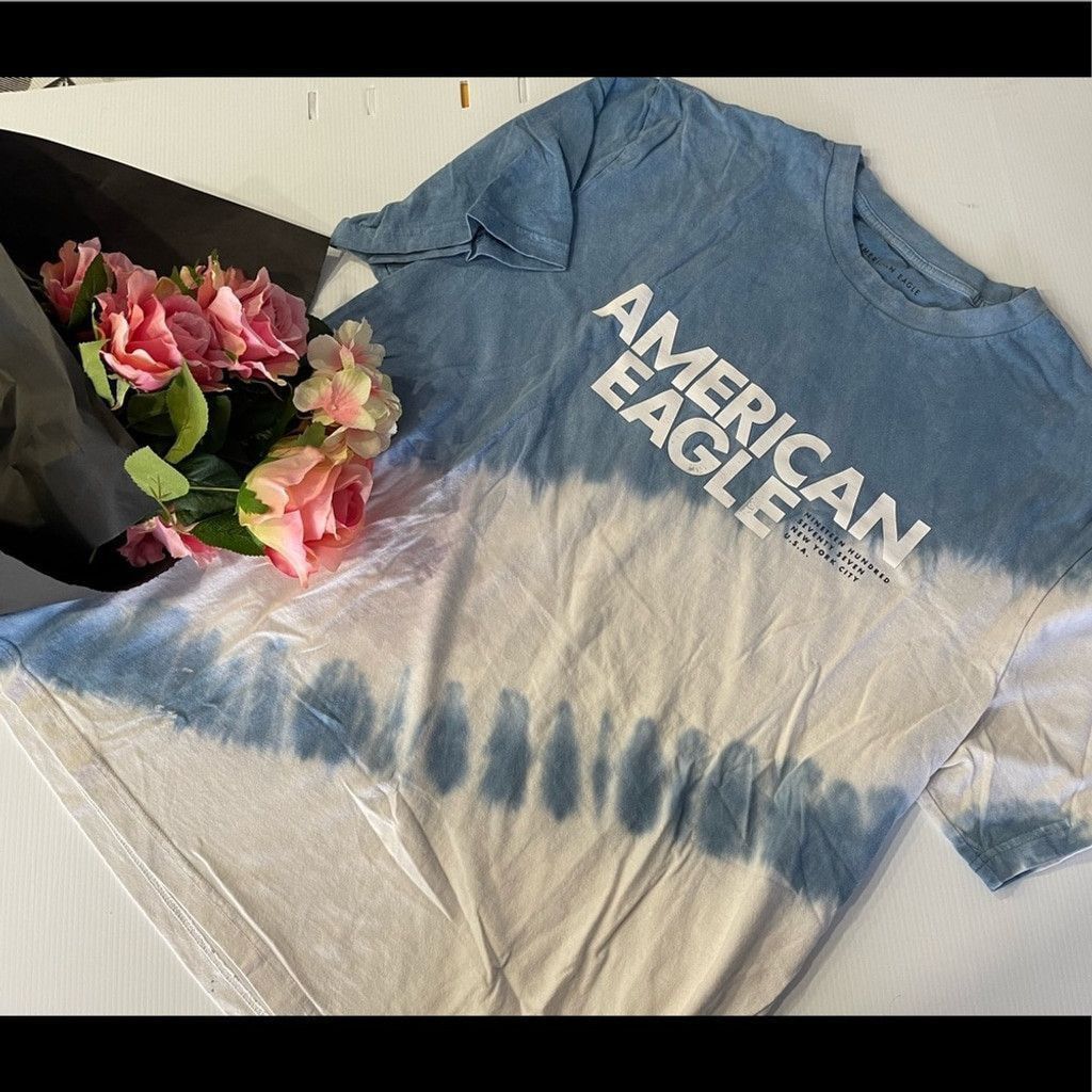 American Eagle Outfitters American Eagle Men’s T-shirt Blue & white tie die Size XL Size US XL / EU 56 / 4 - 2 Thumbnail