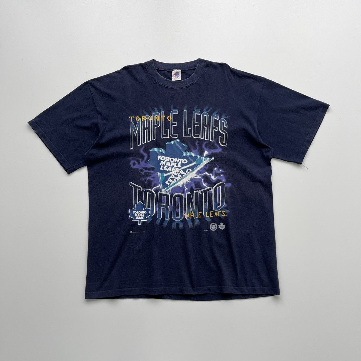 NHL × Vintage Bulletin Athletic Toronto Maple Leafs NHL Official T-Shirt Size US XL / EU 56 / 4 - 1 Thumbnail