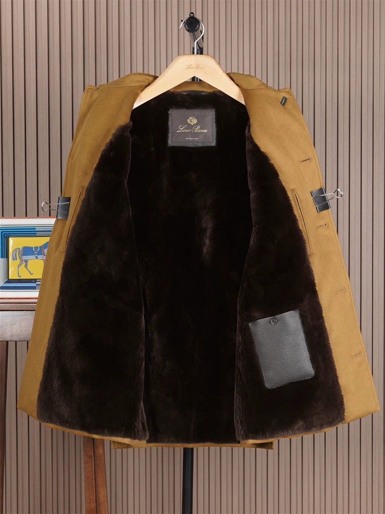 Loro Piana LORO PIANA Fur coat Size US M / EU 48-50 / 2 - 2 Thumbnail