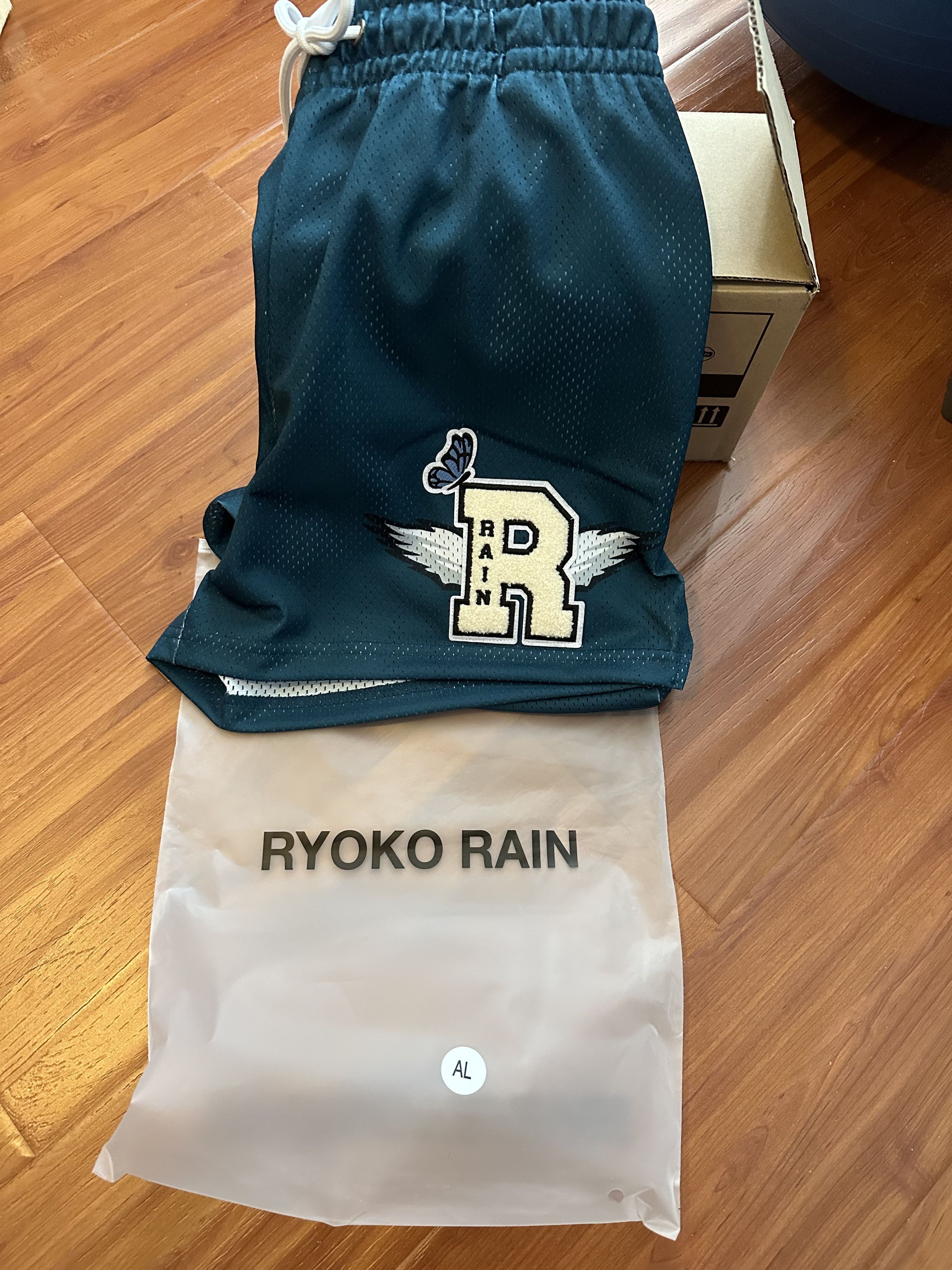 Ryoko Rain Ryoko Rain Dreams & Nightmares Eagles shorts Large Size US 32 / EU 48 - 1 Preview