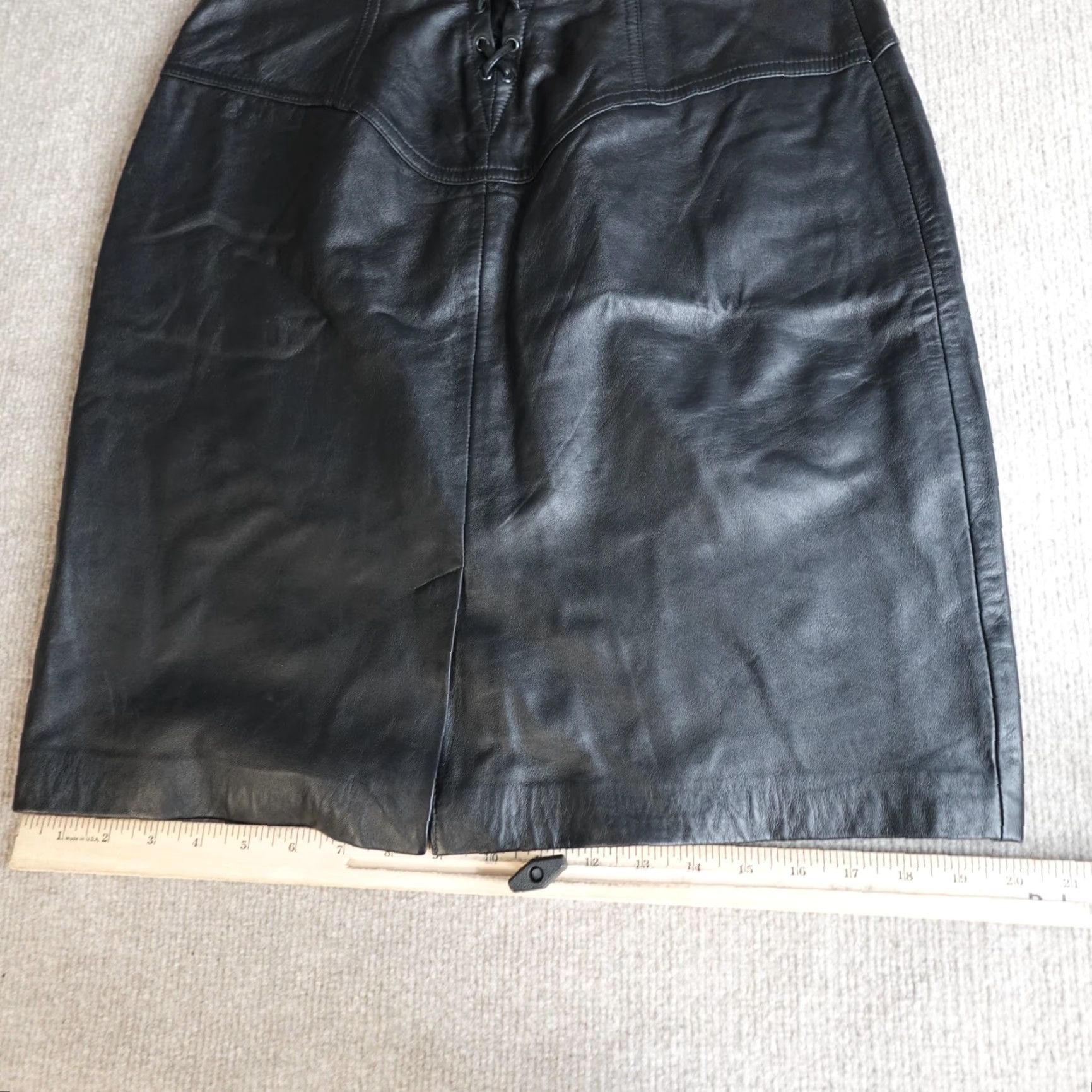 Express VINTAGE Express Womens Skirt 13 Black Solid Pencil Back Lace Leather NEW Y2K Size 34" / US 12 / IT 48 - 5 Thumbnail