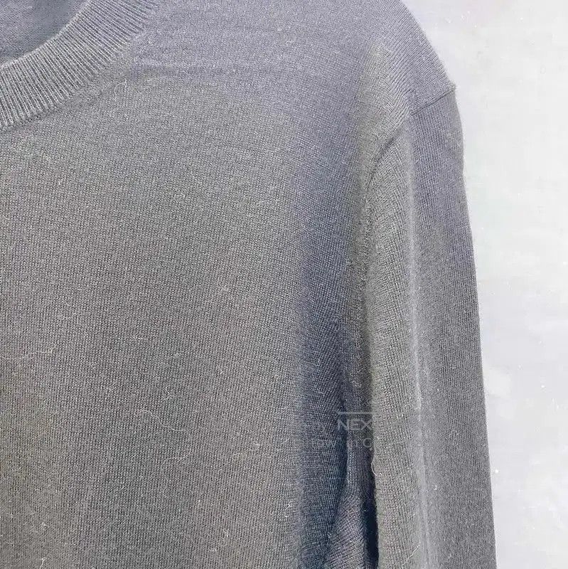 Burberry Burberry Women's Black Wool Blend Knit Sweater. Size XL / US 12-14 / IT 48-50 - 4 Thumbnail