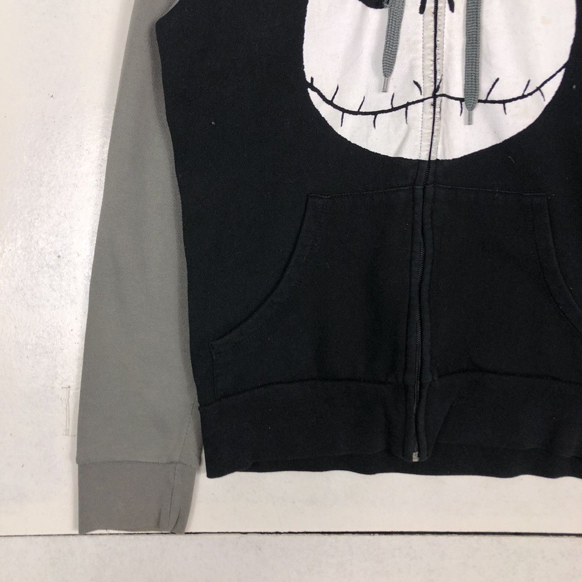 Japanese Brand 🔥Hoodie Pull Over Movie Scary Skeleton Big Logo Size US M / EU 48-50 / 2 - 16 Thumbnail