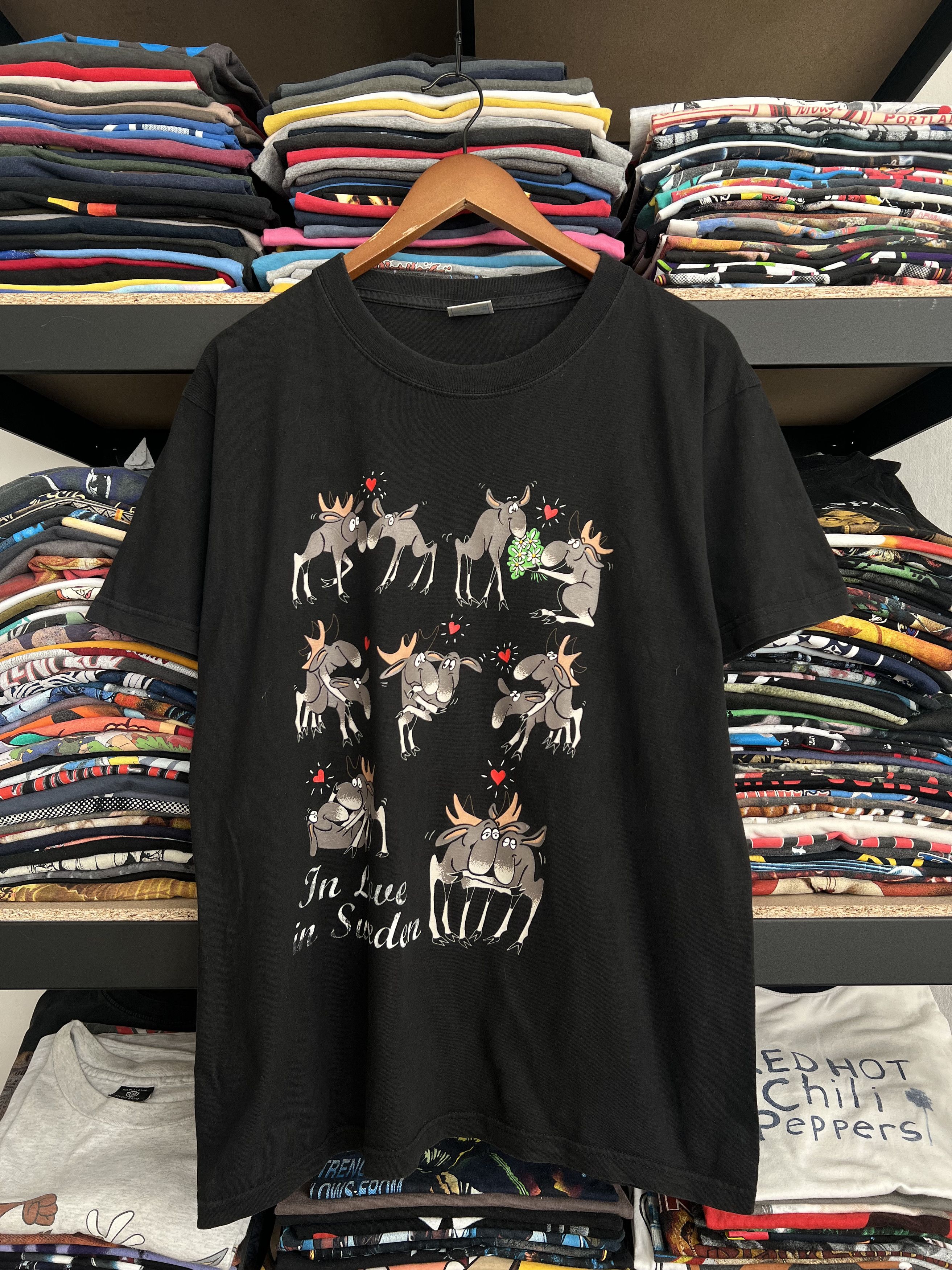 Vintage Vintage 90s Elk Sex Positions Kamasutra Humor Funny T-shirt Size US L / EU 52-54 / 3 - 1 Thumbnail