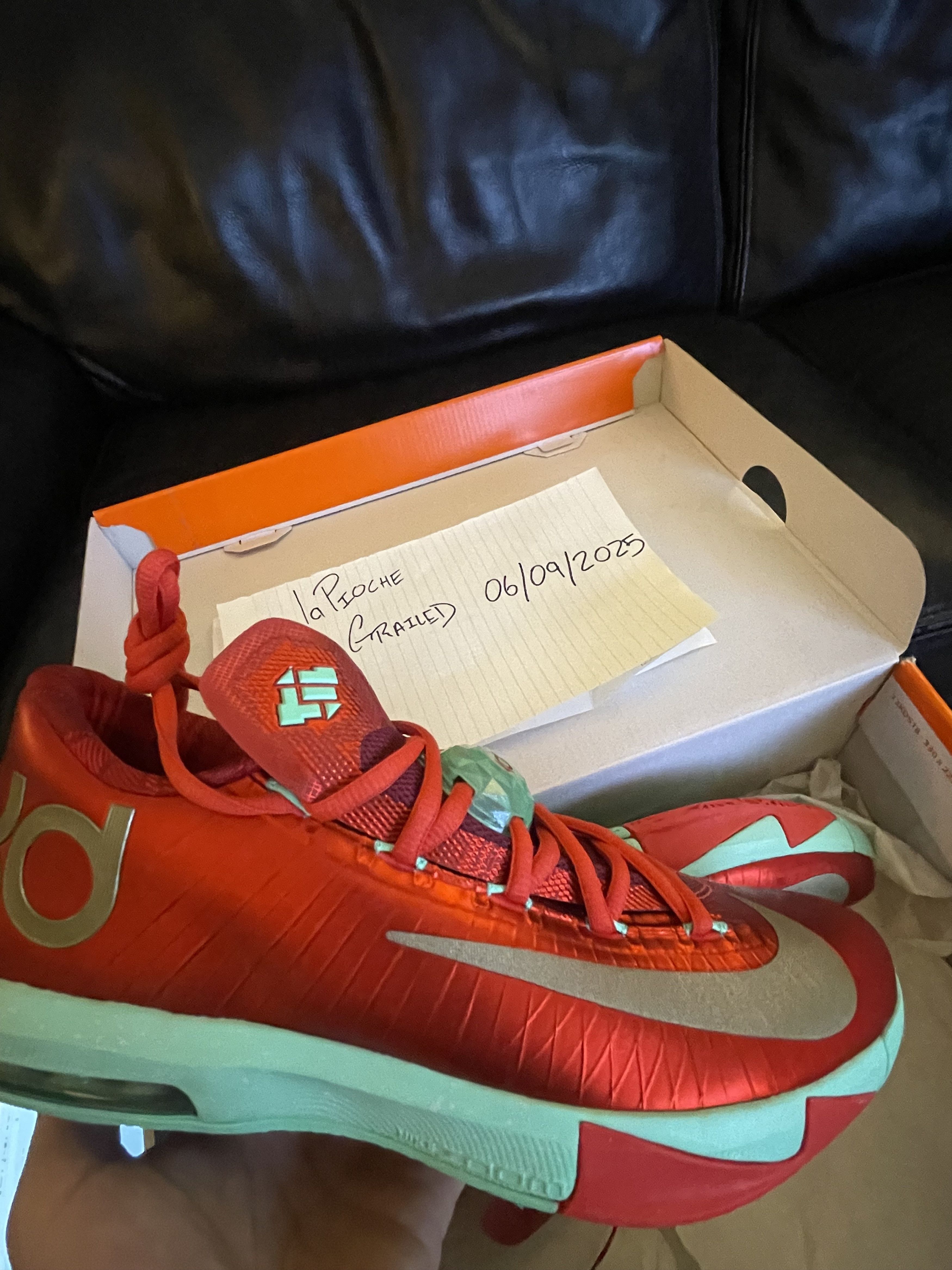 Nike Nike KD 6 Christmas Size US 8 / EU 41 - 3 Thumbnail