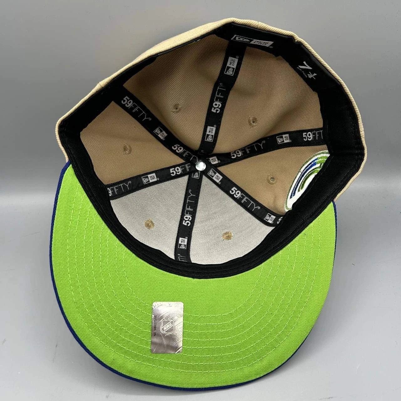 New Era Hartford Whalers Hat Men 7 1/4 Brown Blue NHL Fitted Cap New Size ONE SIZE - 8 Thumbnail