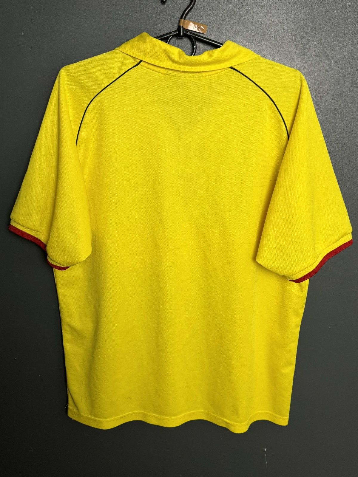 Other Watford 03/05 Home Football Jersey Size US M / EU 48-50 / 2 - 2 Thumbnail