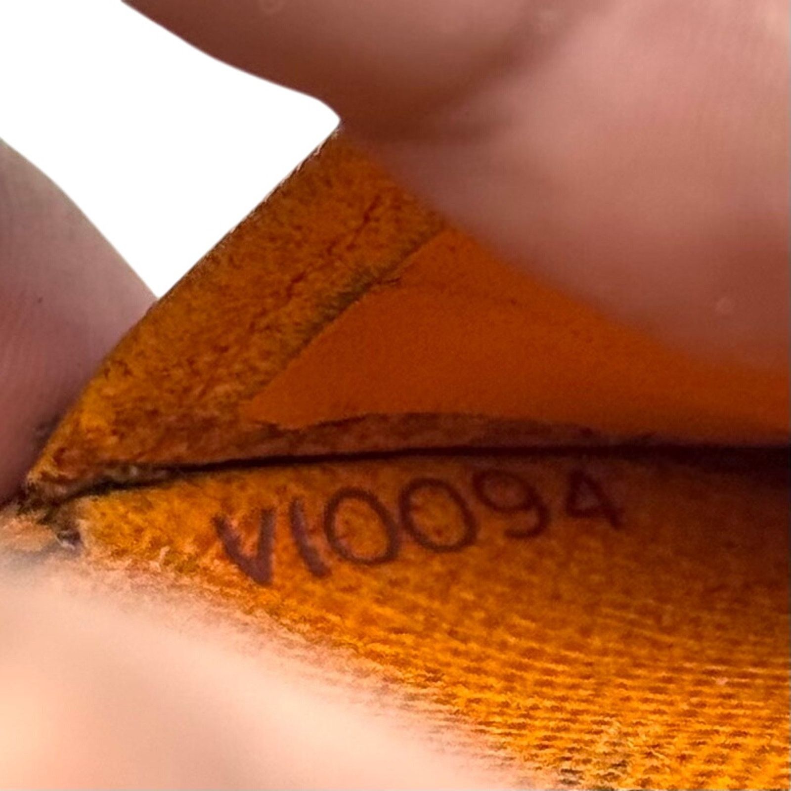 Louis Vuitton Louis Vuitton Orange Bifold Wallet Size ONE SIZE - 8 Thumbnail