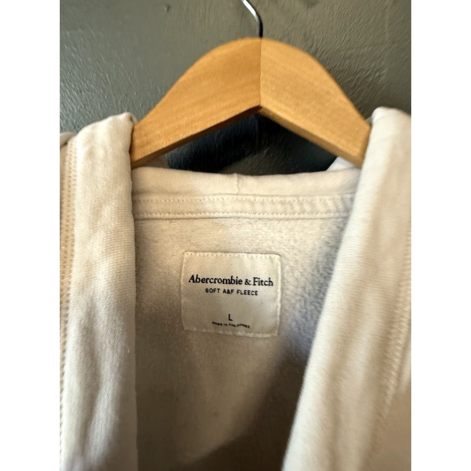 Abercrombie & Fitch Abercrombie & Fitch Men’s White Soft Pullover Hooded Sweatshirt Size Large Size US L / EU 52-54 / 3 - 3 Thumbnail