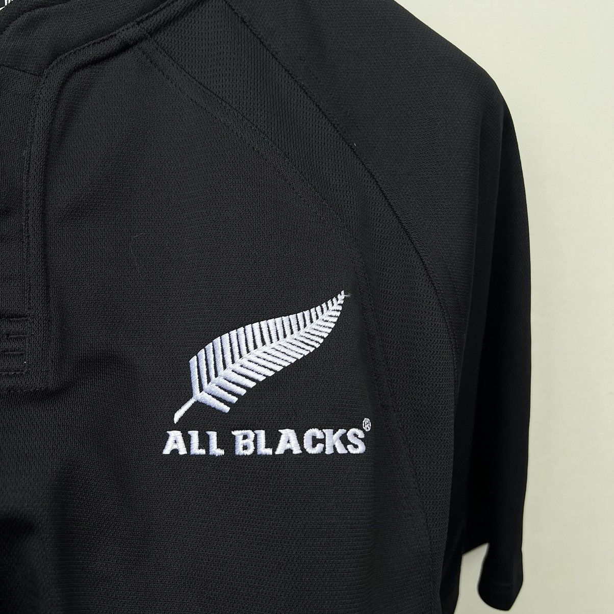 Adidas New Zealand All Blacks 2005 2006 Adidas home rugby jersey Size US L / EU 52-54 / 3 - 3 Thumbnail