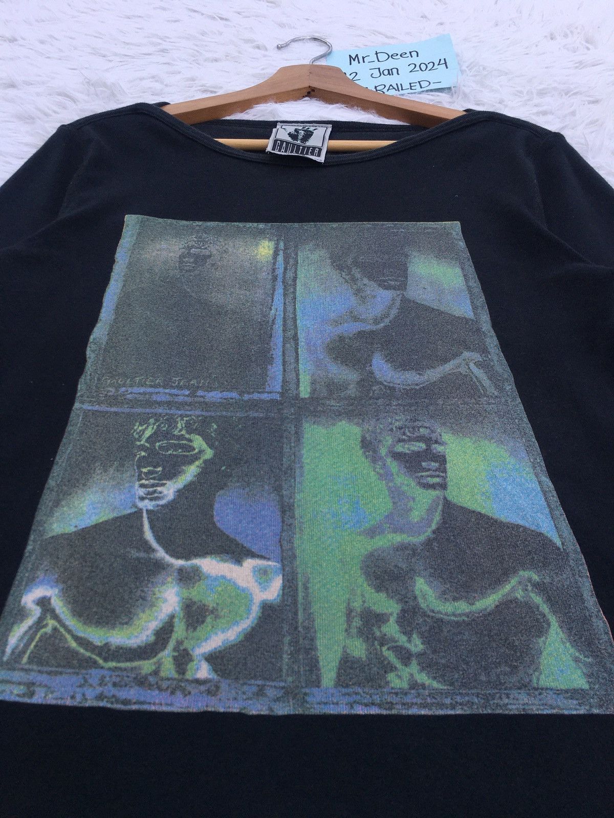 Jean Paul Gaultier Rare Vintage Jean Paul Gaultier Longsleeve Tshirt Size US S / EU 44-46 / 1 - 17 Thumbnail