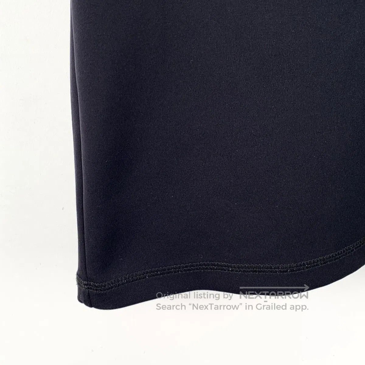 Louis Vuitton Black Short Sleeve T. Size US L / EU 52-54 / 3 - 5 Thumbnail