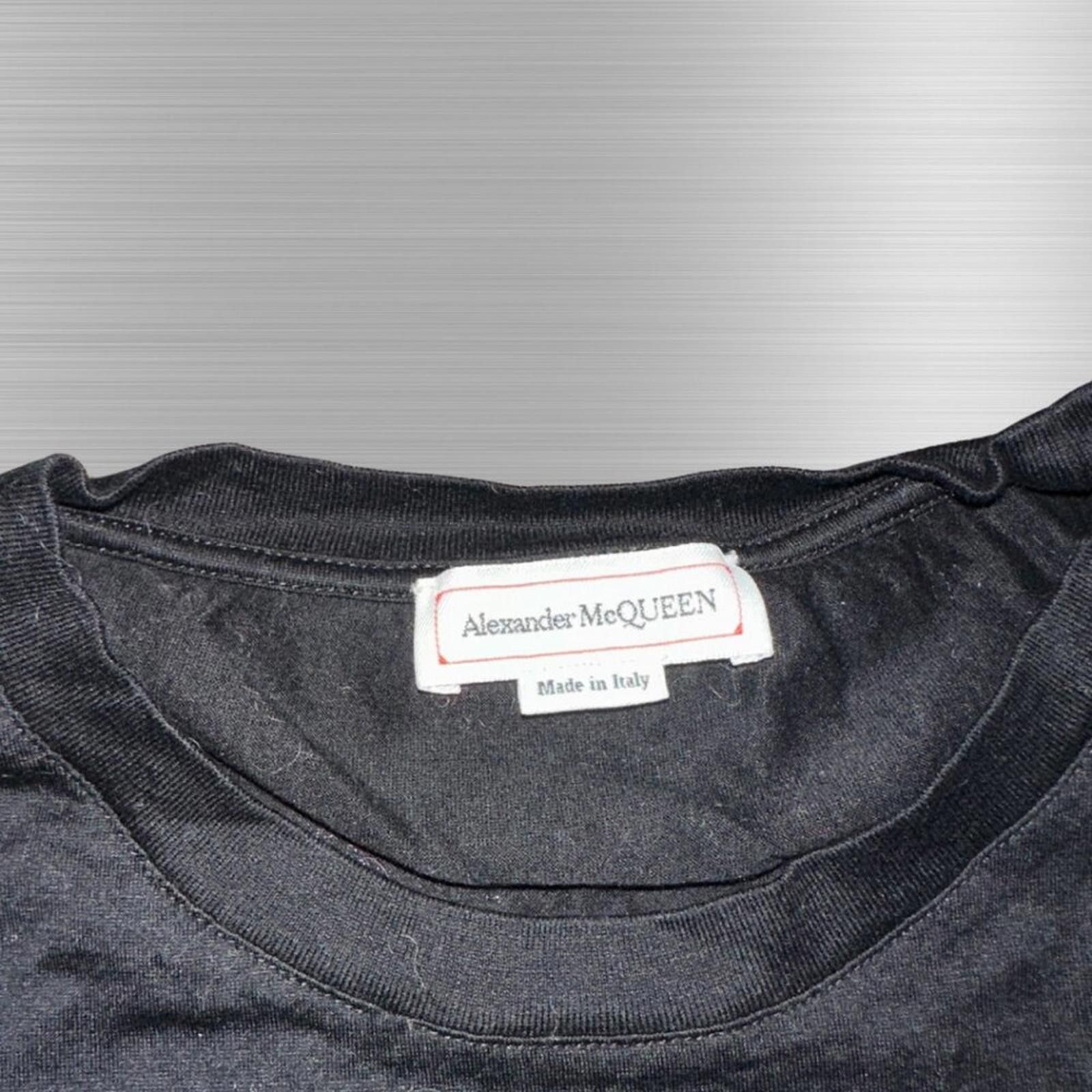 Alexander McQueen Alexander McQueen Black Logo Chest Embroidery T-Shirt Medium Size US M / EU 48-50 / 2 - 4 Thumbnail