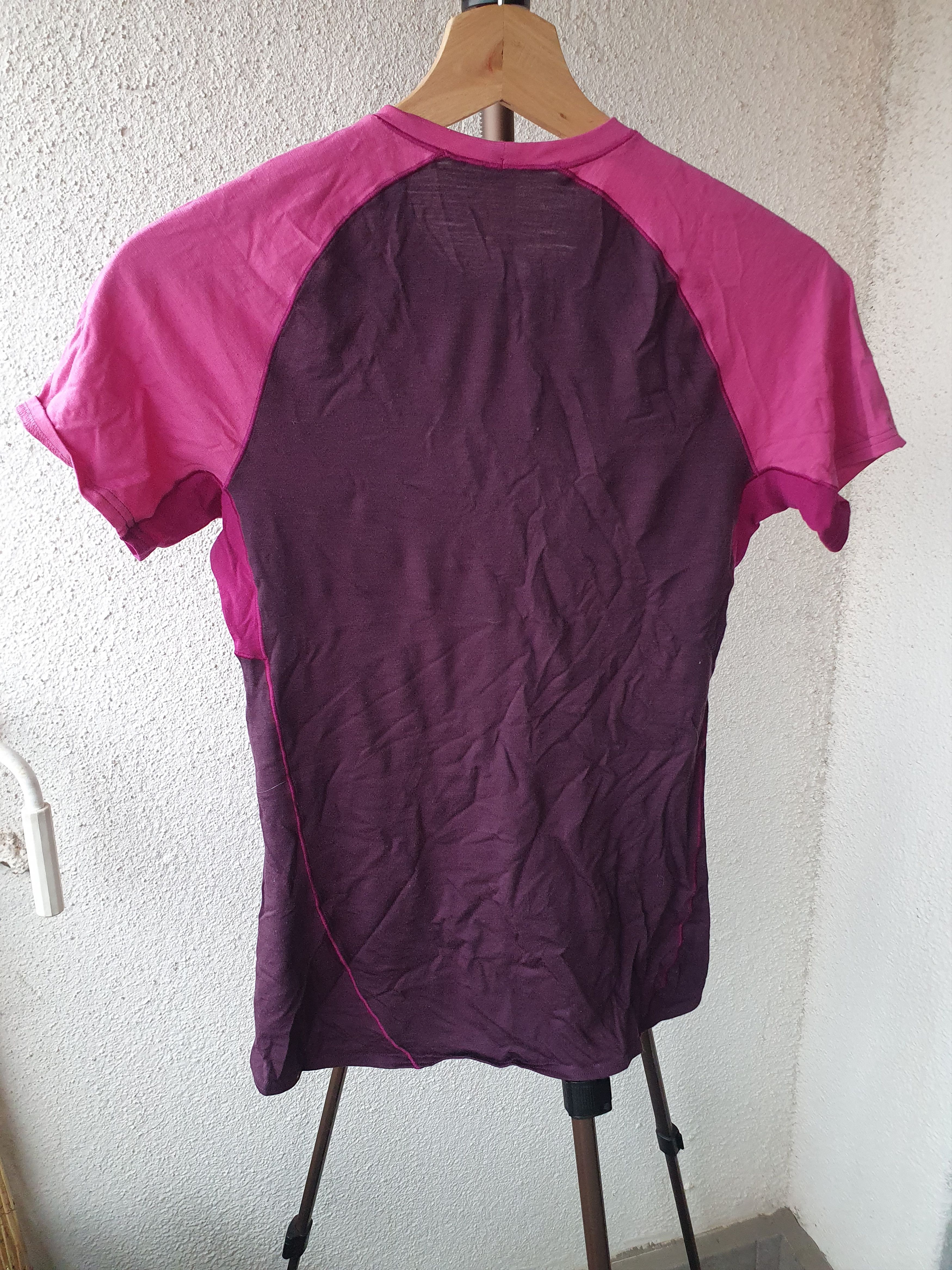 Patagonia Patagonia Womens Base Layer T-shirt Two Tone sz S Size S / US 4 / IT 40 - 6 Thumbnail