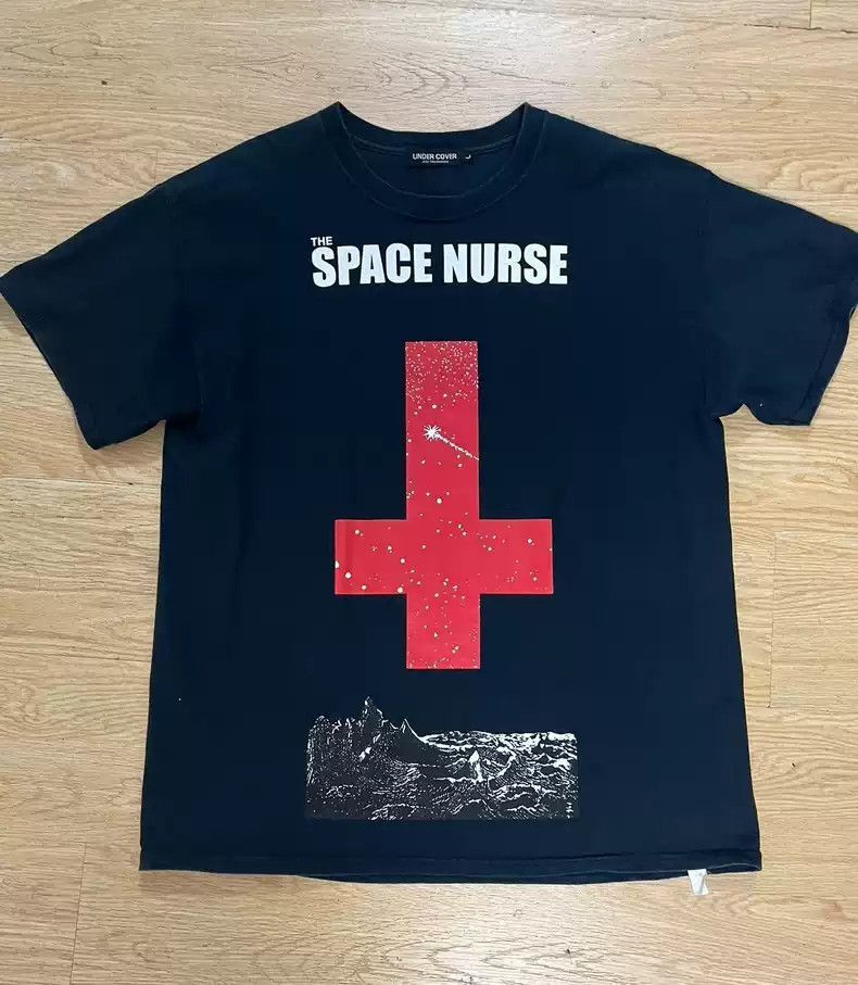 Undercover Undercover Takahashi Shield Band Tee Size US L / EU 52-54 / 3 - 1 Thumbnail
