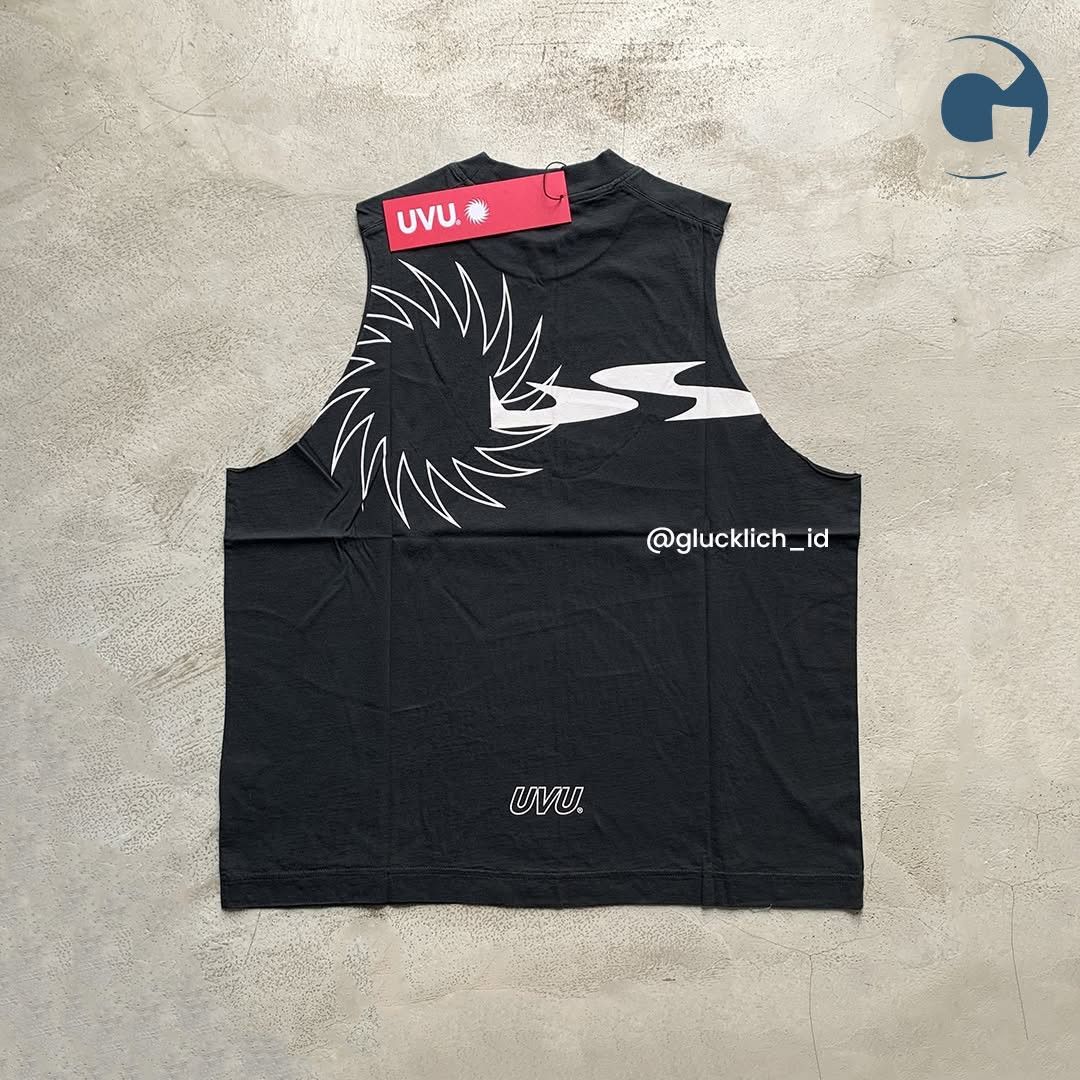 UVU UVU, Divine Stampede “London Marathon” Cut Off in Black Size US S / EU 44-46 / 1 - 2 Thumbnail