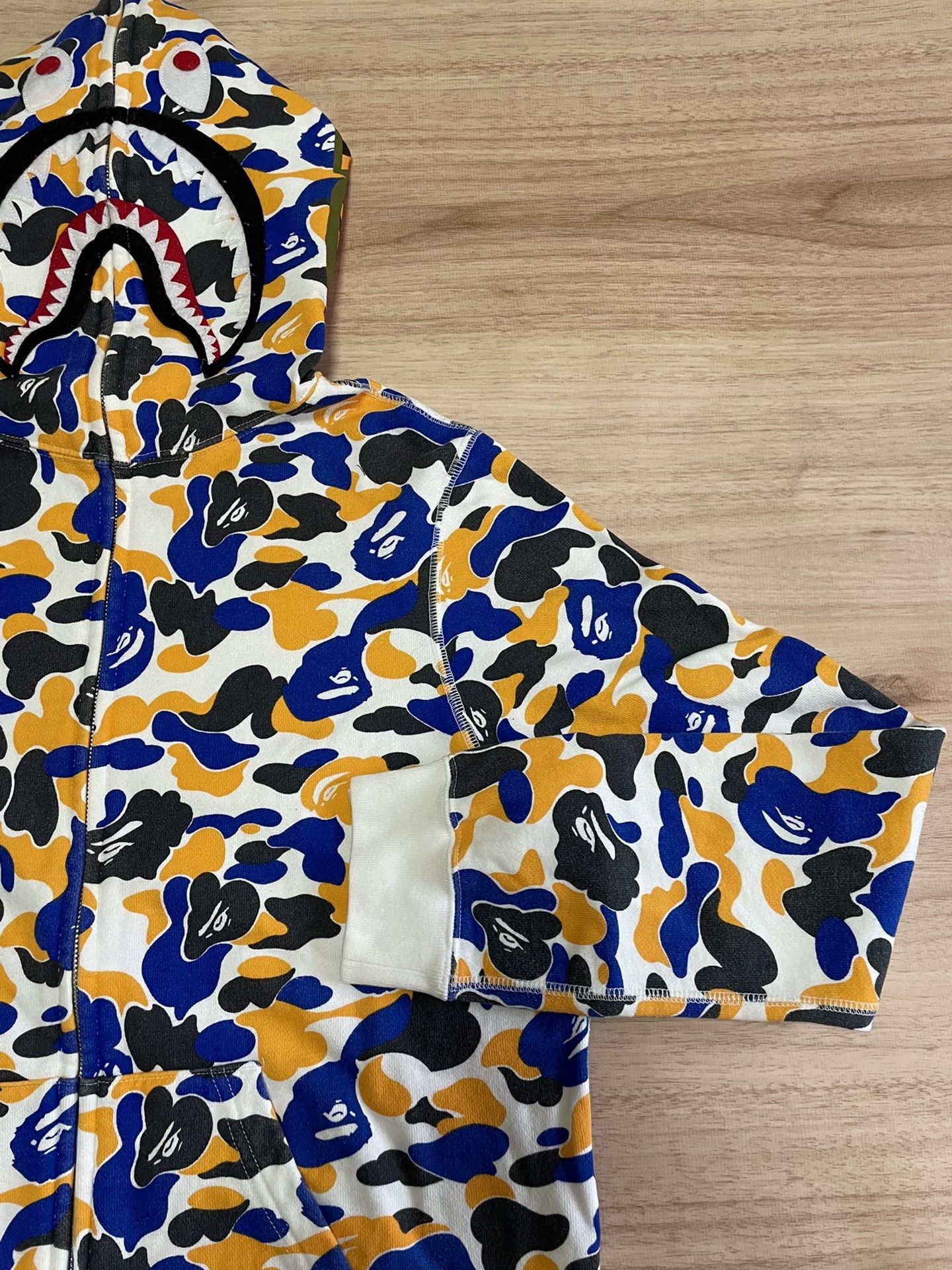 Bape BAPE CITY CAMO Maebashi LTD Shark Hoodie Women S Size S / US 4 / IT 40 - 4 Thumbnail