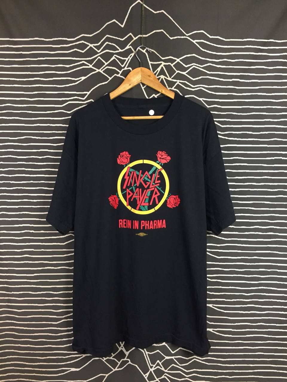 Vintage Single Payer Anti Pharma Gun N' Roses Style Political Tee Size US XXL / EU 58 / 5 - 2 Thumbnail