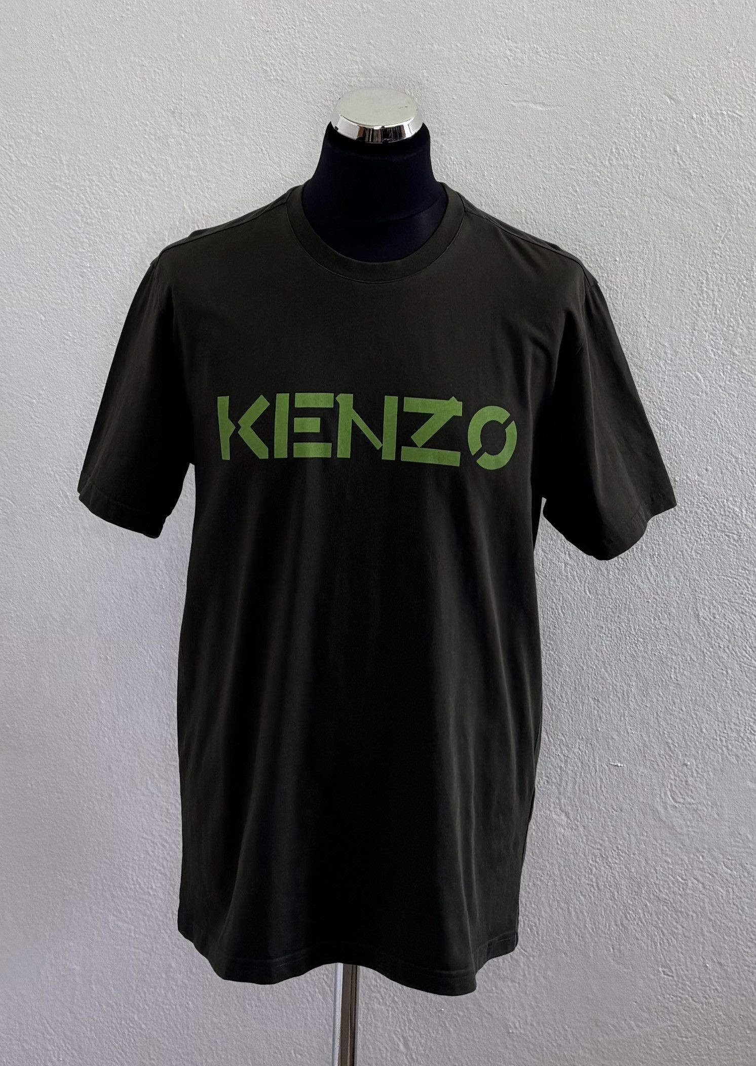Kenzo T-Shirt Kenzo Logo Size XL Size US XL / EU 56 / 4 - 1 Thumbnail