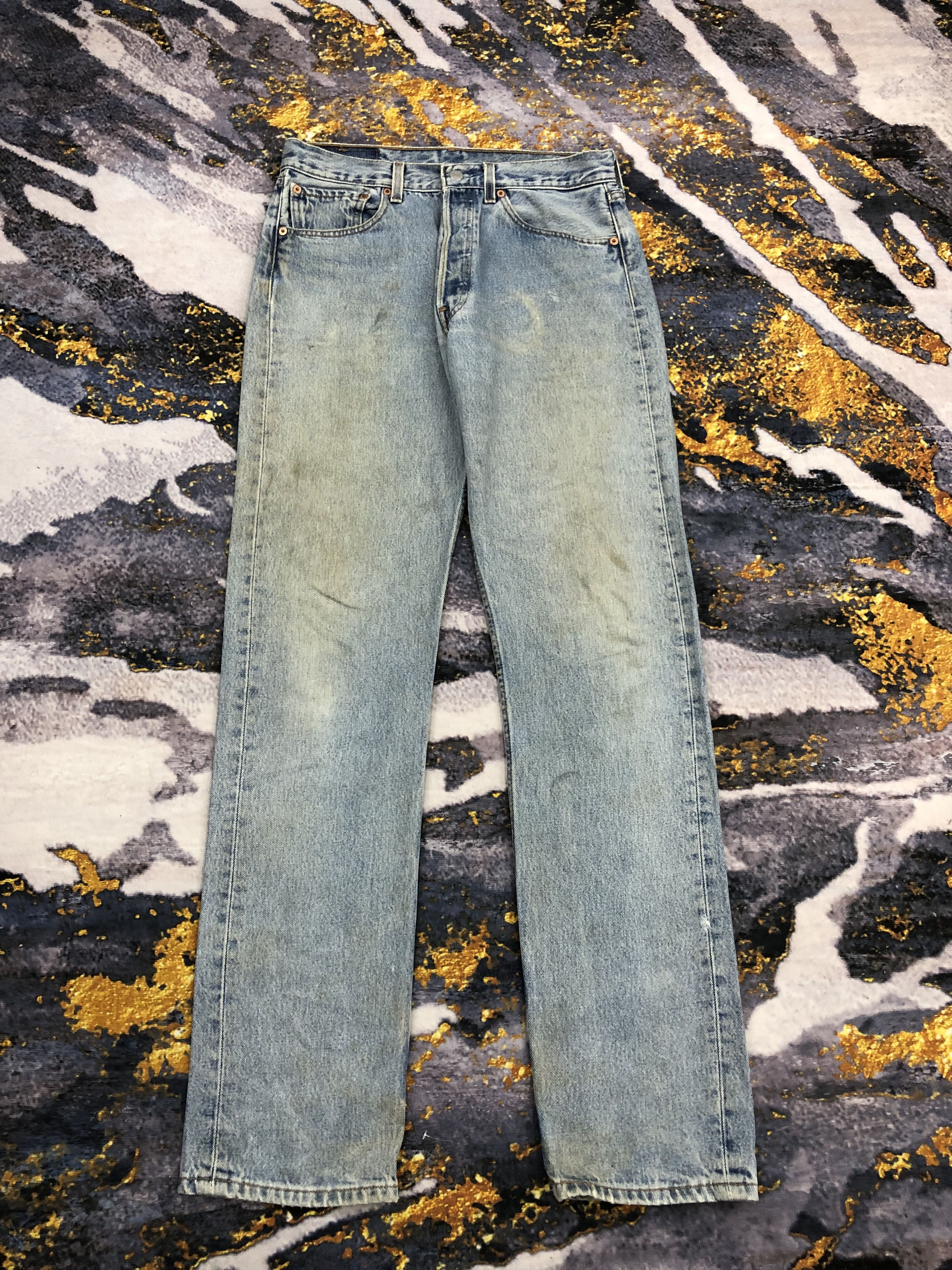 Levi's Vintage Levis 501 Light Blue Button Fly Jeans DPP0051 Size US 31 - 1 Thumbnail