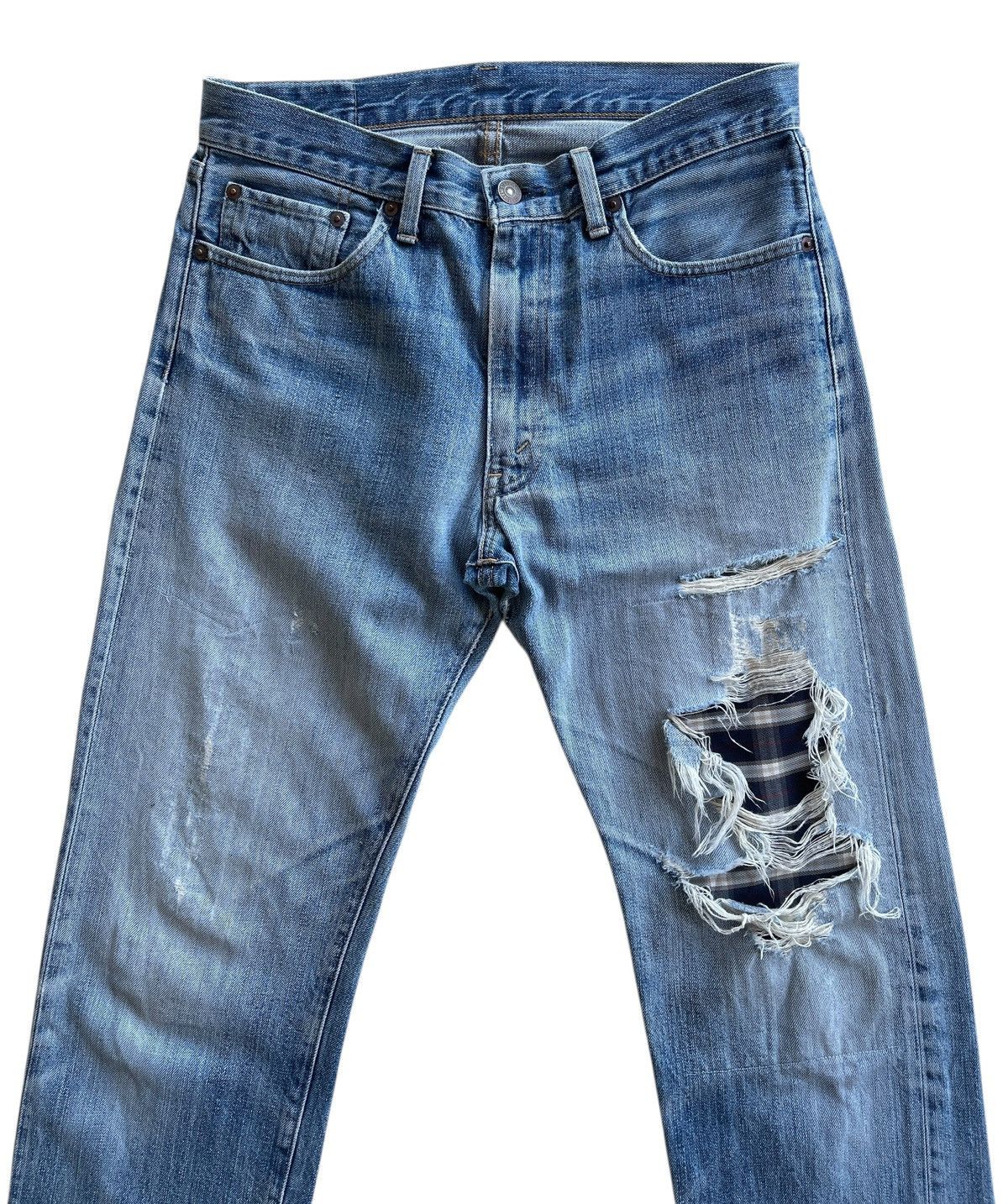 Levi's Vintage Clothing Vintage Levis Ripped Distressed Denim Size US 30 / EU 46 - 3 Thumbnail