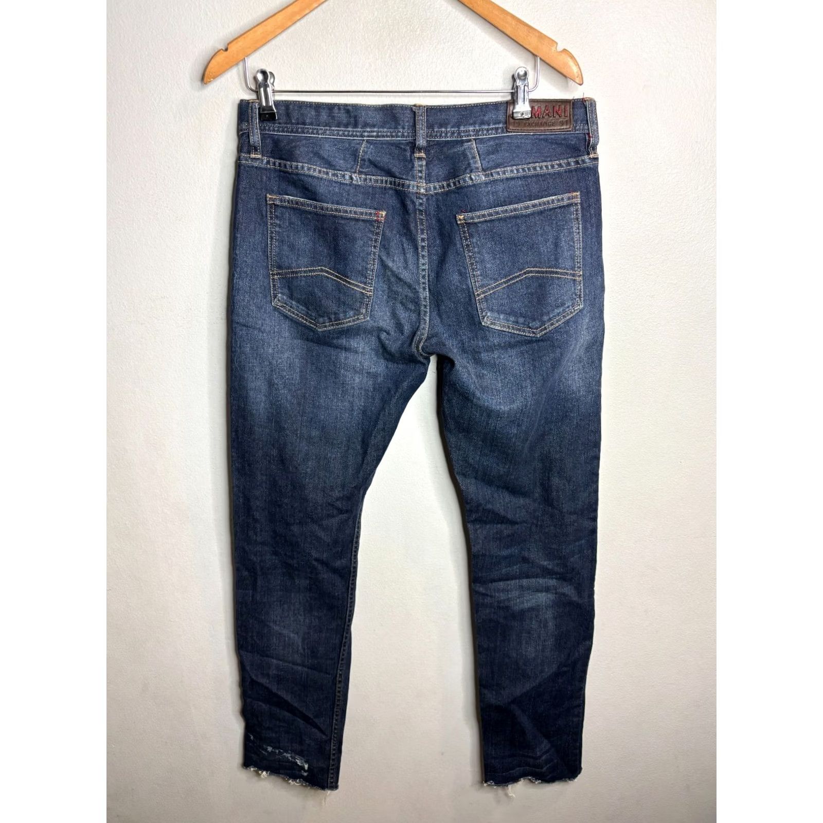Armani Exchange Armani Exchange Jeans Men’s J13 Slim Fit Indigo Blue 31 31 in Denim Cotton Zip Button Slim Inseam 31 Dark City Logo USA Mens Size US 31 - 5 Thumbnail